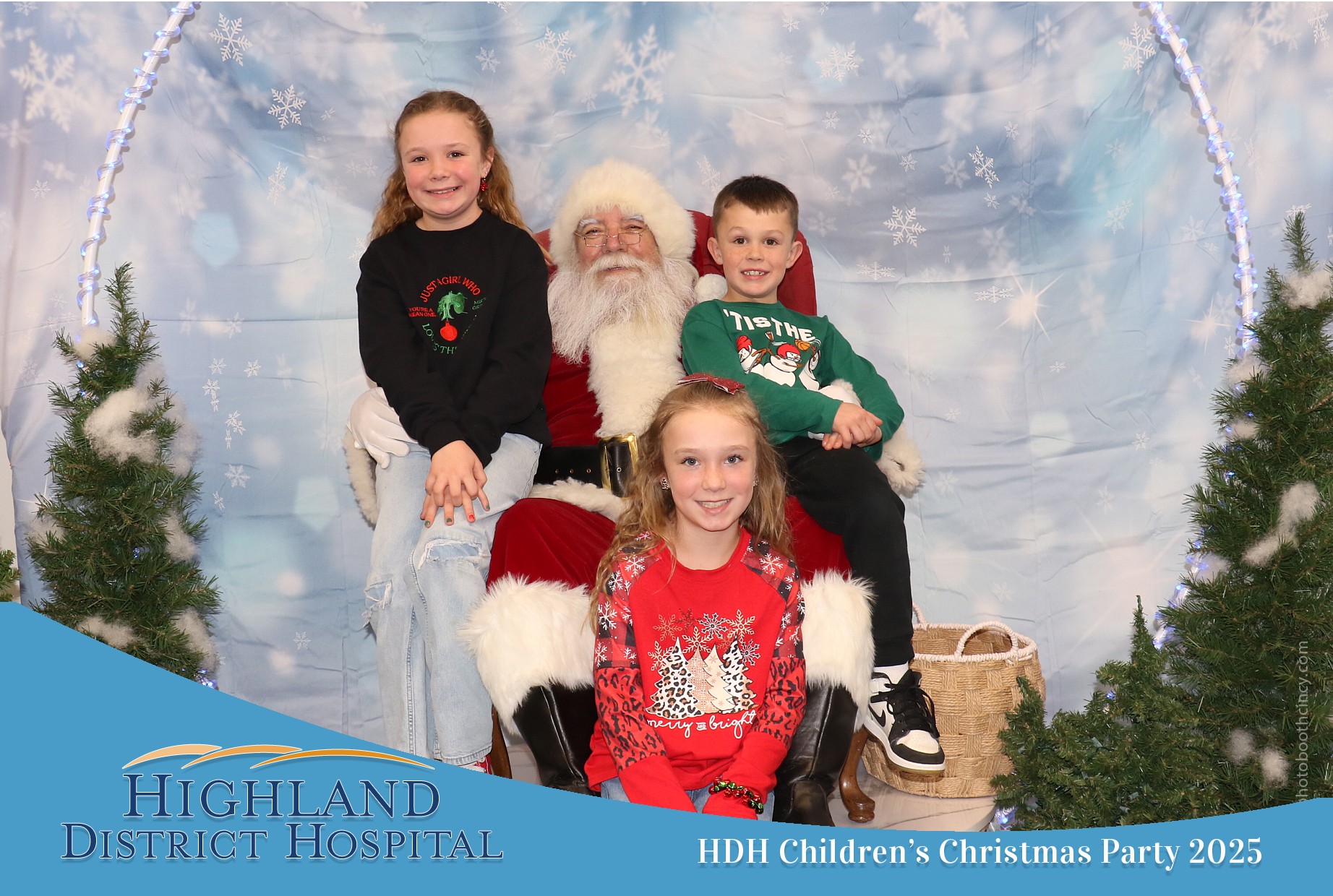 Highland District Hospital | View more photos from the event at gallery.photoboothcincy.com/u/PhotoBoothCincy/Highland-District-Hospital