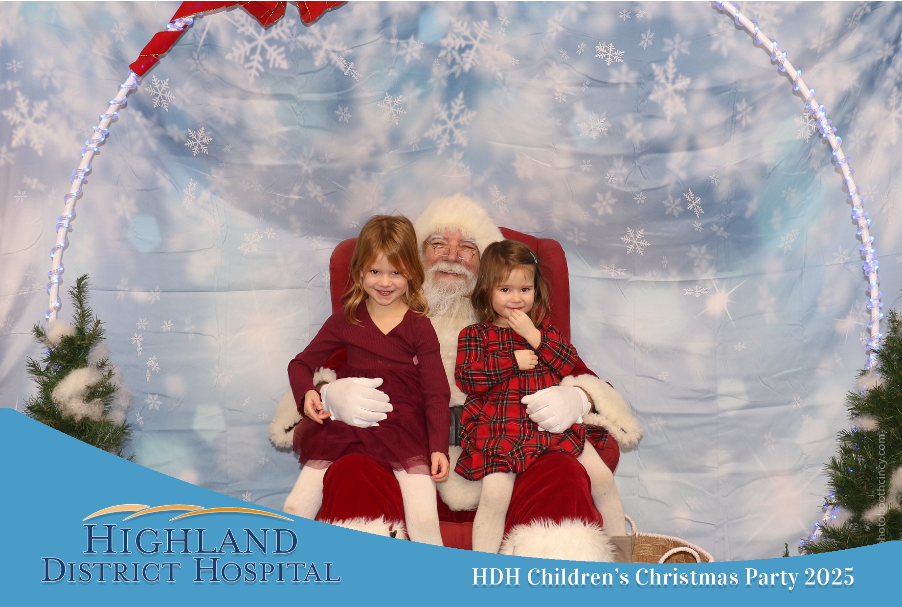 Highland District Hospital | View more photos from the event at gallery.photoboothcincy.com/u/PhotoBoothCincy/Highland-District-Hospital