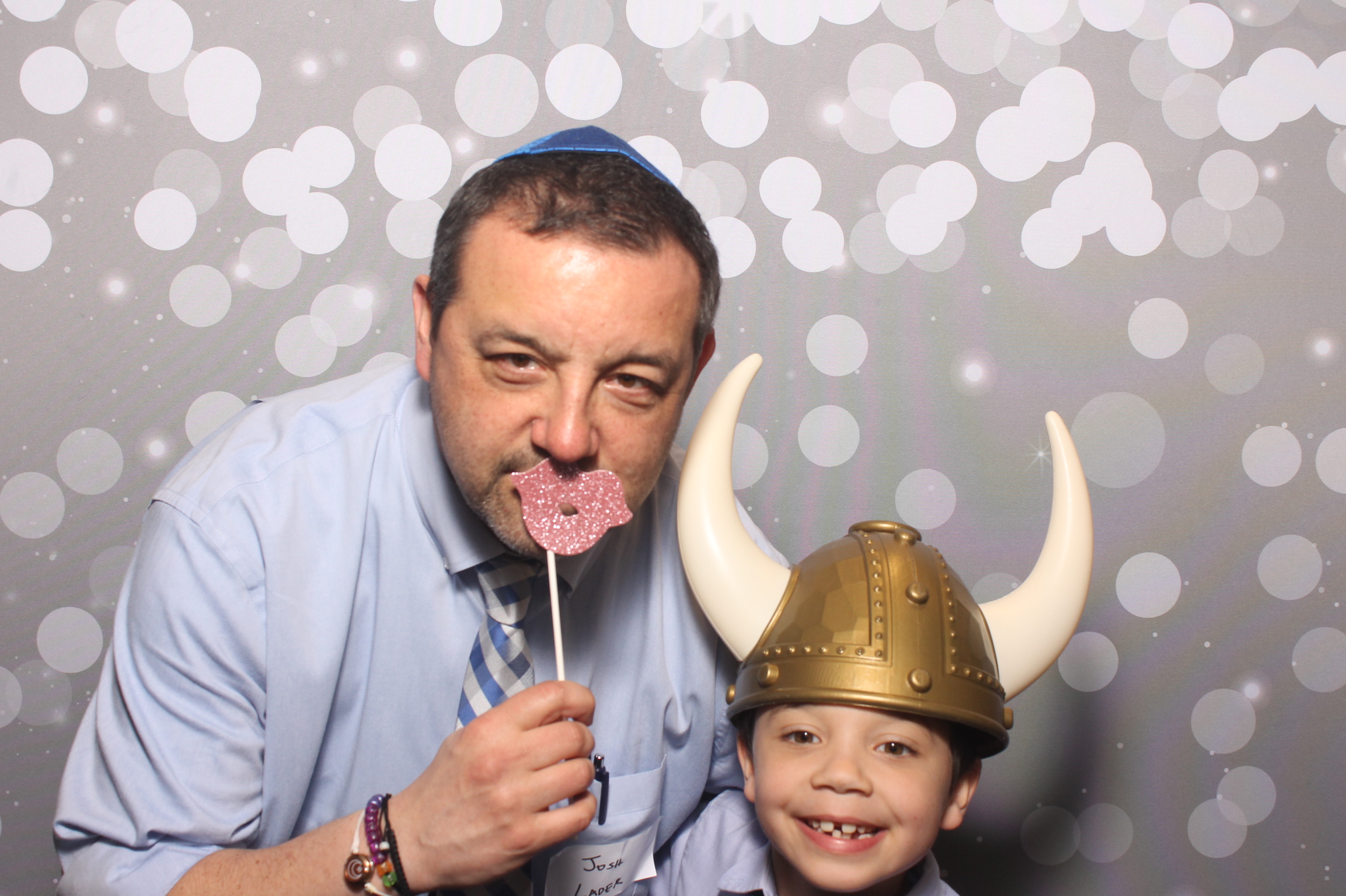 Hillel Grandparents & Special Friends Tea | View more photos from the event at gallery.photoboothcincy.com/u/PhotoBoothCincy/Hillel-Grandparents-Special-Friends-Tea