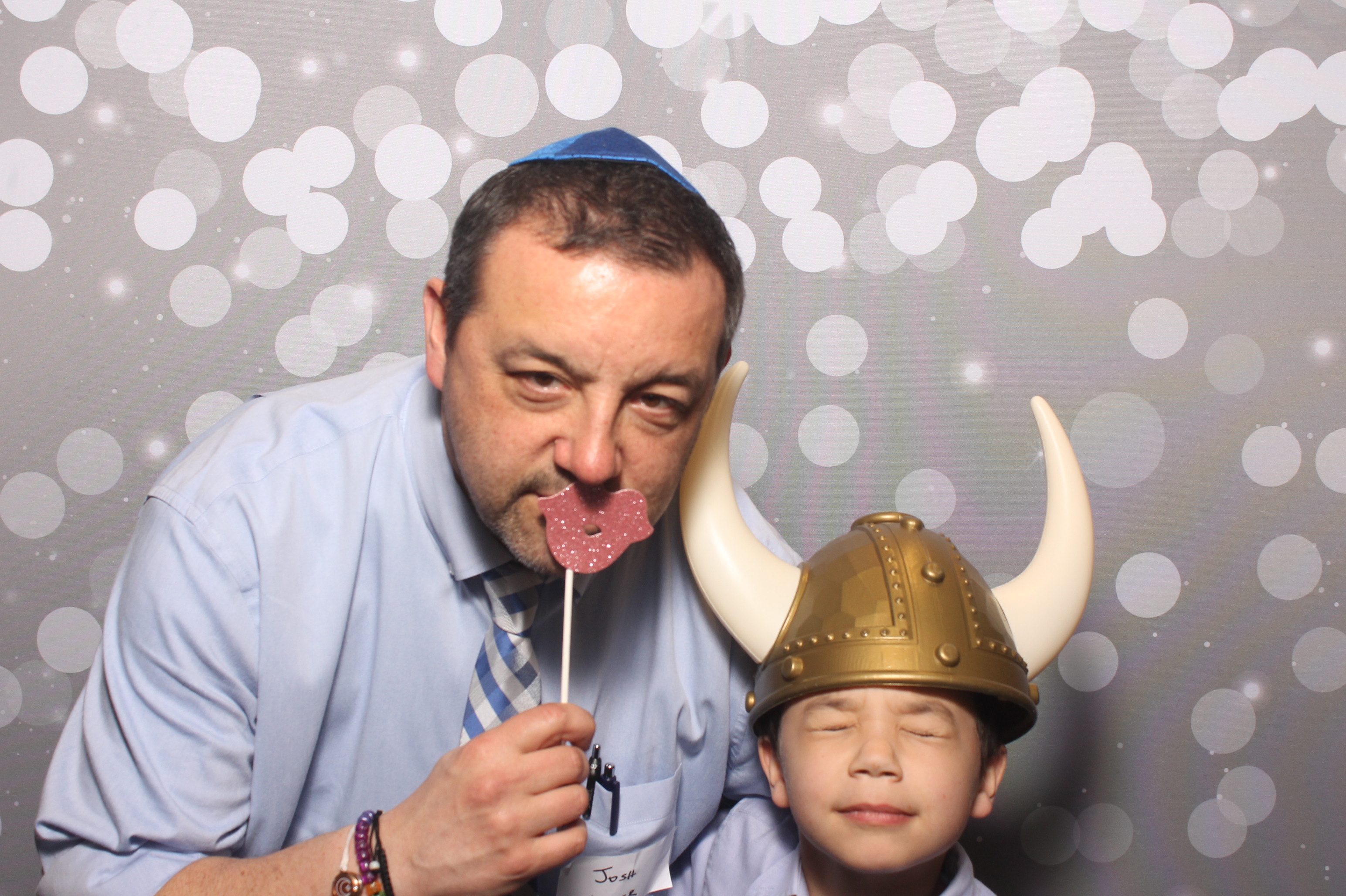 Hillel Grandparents & Special Friends Tea | View more photos from the event at gallery.photoboothcincy.com/u/PhotoBoothCincy/Hillel-Grandparents-Special-Friends-Tea