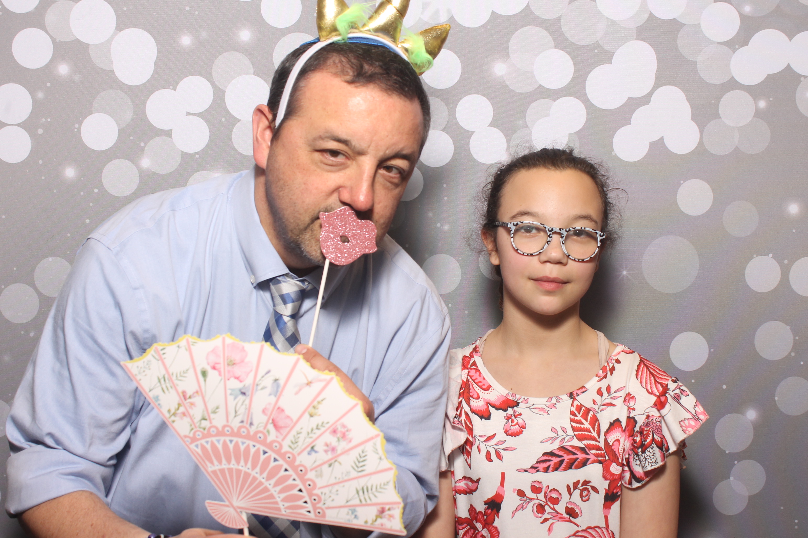Hillel Grandparents & Special Friends Tea | View more photos from the event at gallery.photoboothcincy.com/u/PhotoBoothCincy/Hillel-Grandparents-Special-Friends-Tea