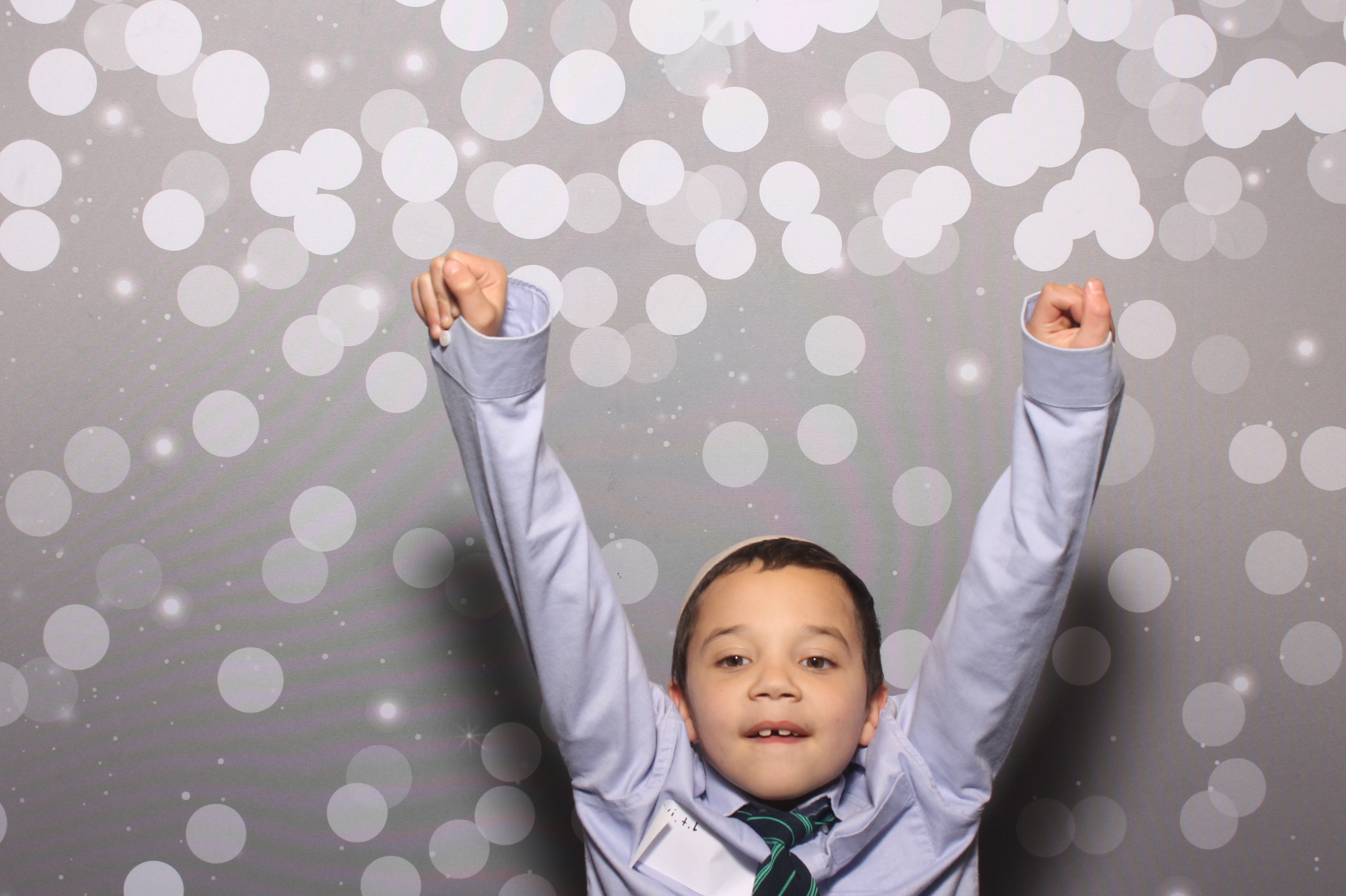 Hillel Grandparents & Special Friends Tea | View more photos from the event at gallery.photoboothcincy.com/u/PhotoBoothCincy/Hillel-Grandparents-Special-Friends-Tea