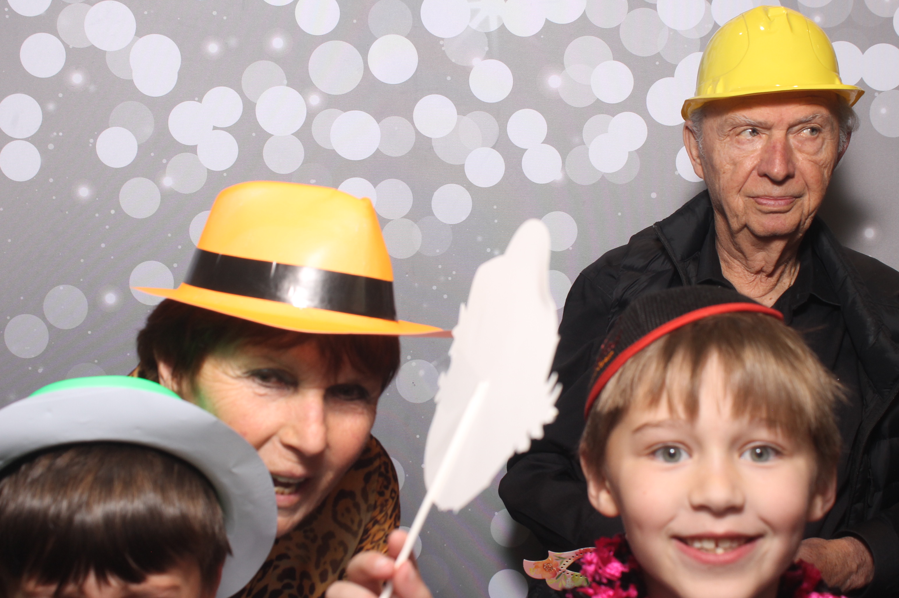 Hillel Grandparents & Special Friends Tea | View more photos from the event at gallery.photoboothcincy.com/u/PhotoBoothCincy/Hillel-Grandparents-Special-Friends-Tea