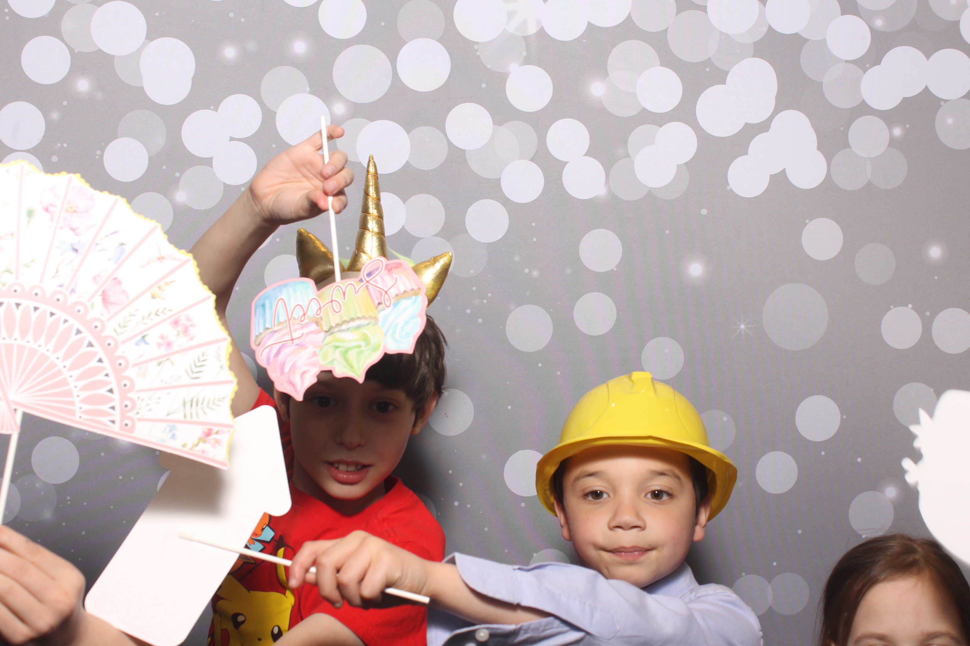 Hillel Grandparents & Special Friends Tea | View more photos from the event at gallery.photoboothcincy.com/u/PhotoBoothCincy/Hillel-Grandparents-Special-Friends-Tea