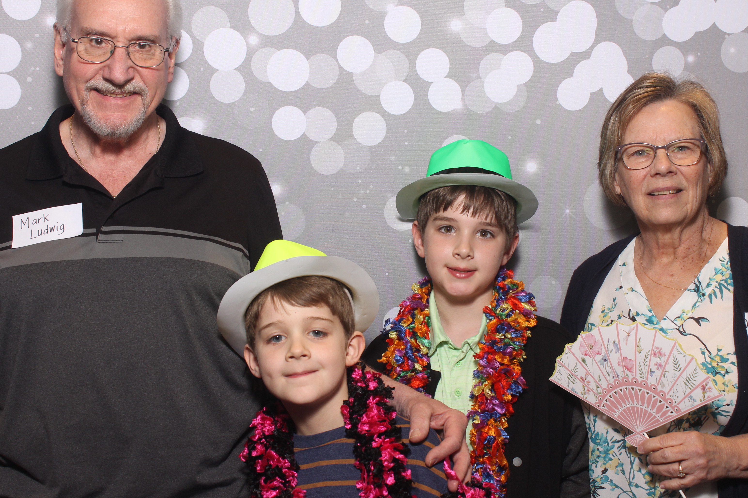Hillel Grandparents & Special Friends Tea | View more photos from the event at gallery.photoboothcincy.com/u/PhotoBoothCincy/Hillel-Grandparents-Special-Friends-Tea