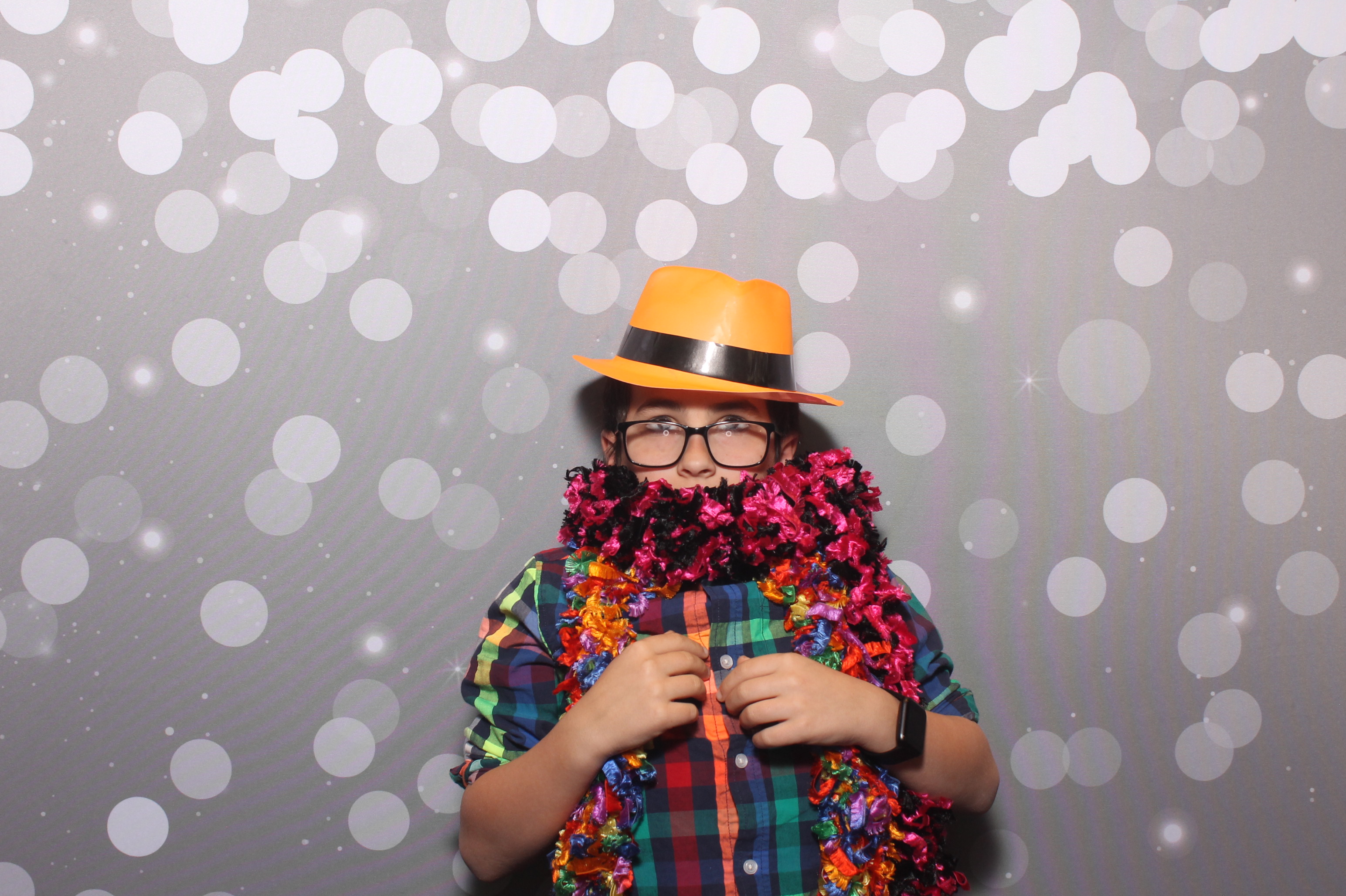 Hillel Grandparents & Special Friends Tea | View more photos from the event at gallery.photoboothcincy.com/u/PhotoBoothCincy/Hillel-Grandparents-Special-Friends-Tea