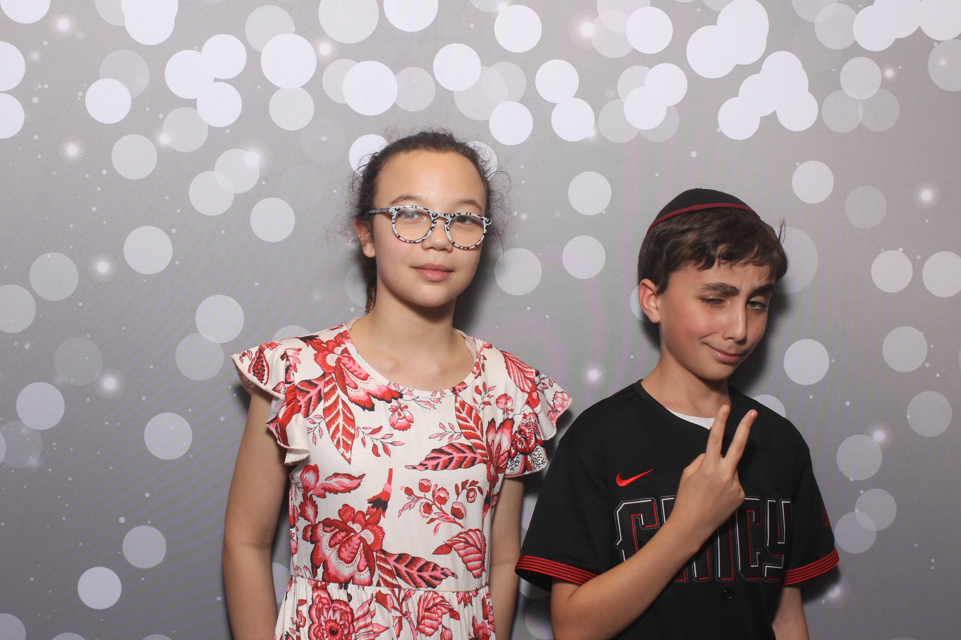 Hillel Grandparents & Special Friends Tea | View more photos from the event at gallery.photoboothcincy.com/u/PhotoBoothCincy/Hillel-Grandparents-Special-Friends-Tea