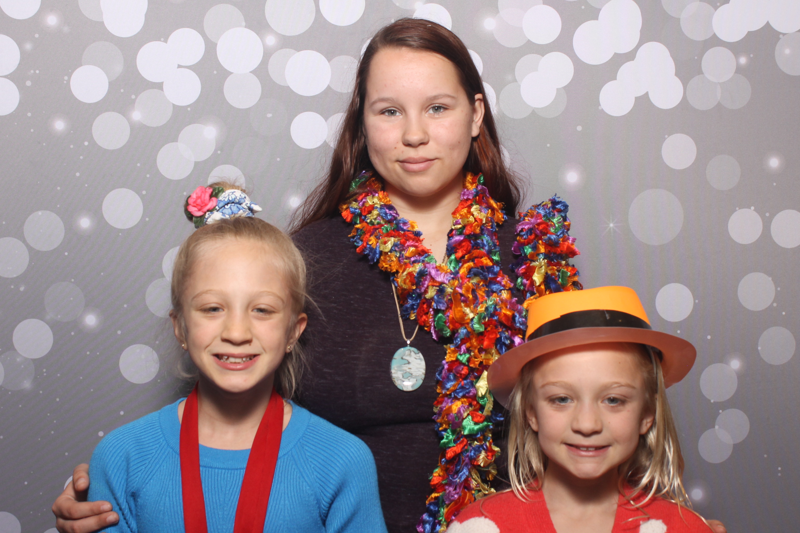 Hillel Grandparents & Special Friends Tea | View more photos from the event at gallery.photoboothcincy.com/u/PhotoBoothCincy/Hillel-Grandparents-Special-Friends-Tea