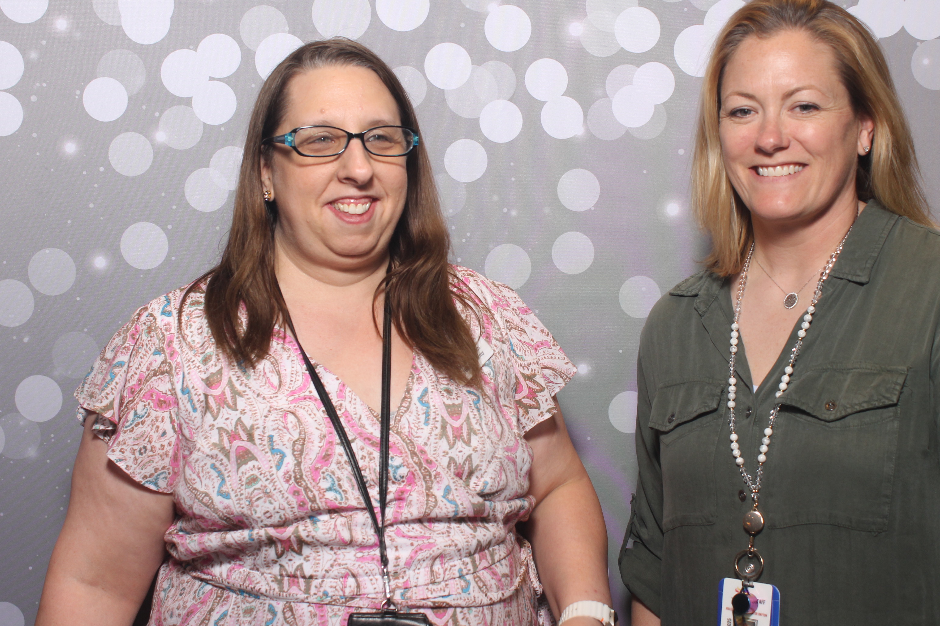 Hillel Grandparents & Special Friends Tea | View more photos from the event at gallery.photoboothcincy.com/u/PhotoBoothCincy/Hillel-Grandparents-Special-Friends-Tea