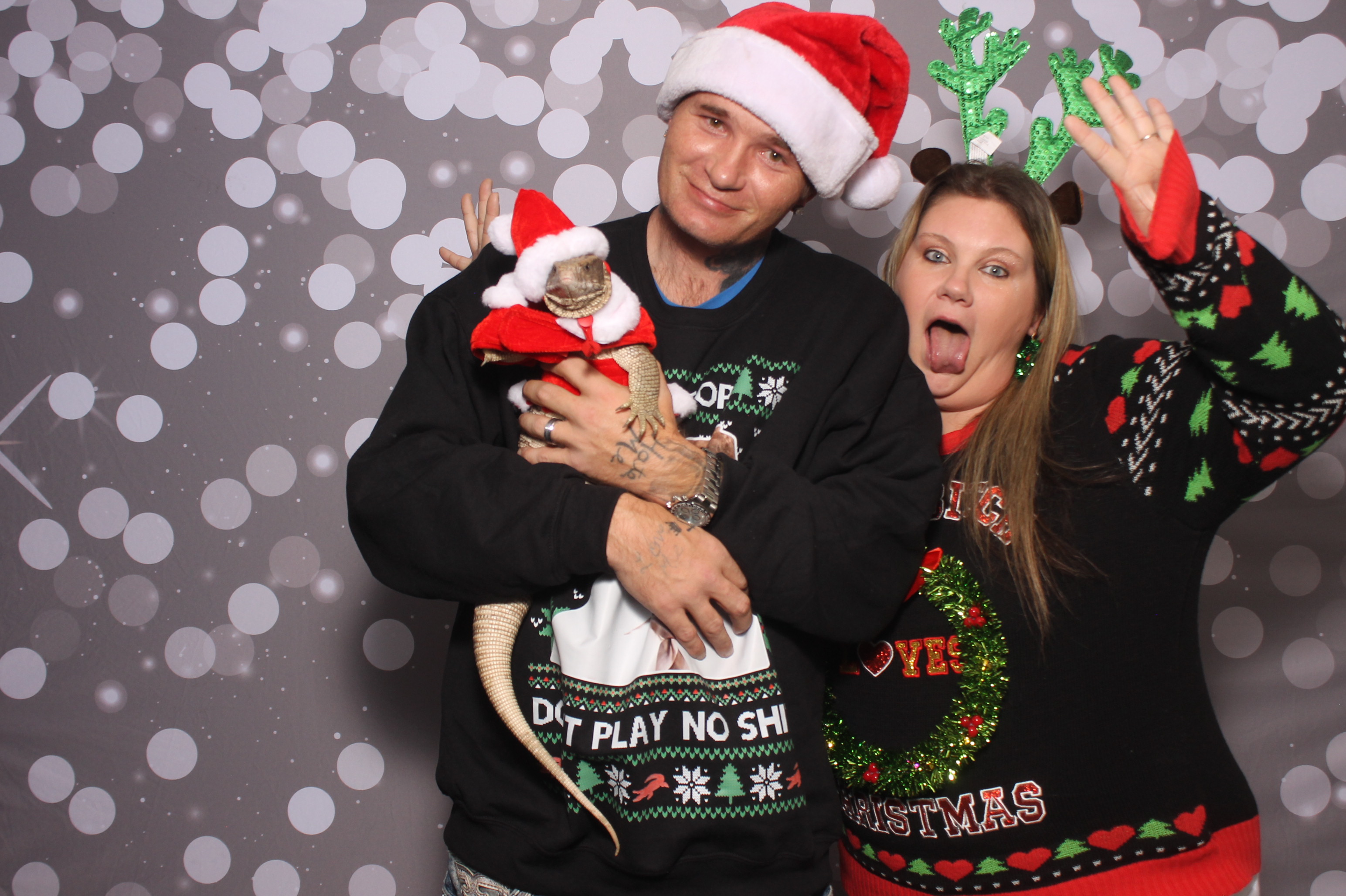 IGS Christmas Party | View more photos from the event at gallery.photoboothcincy.com/u/PhotoBoothCincy/IGS-Christmas-Party