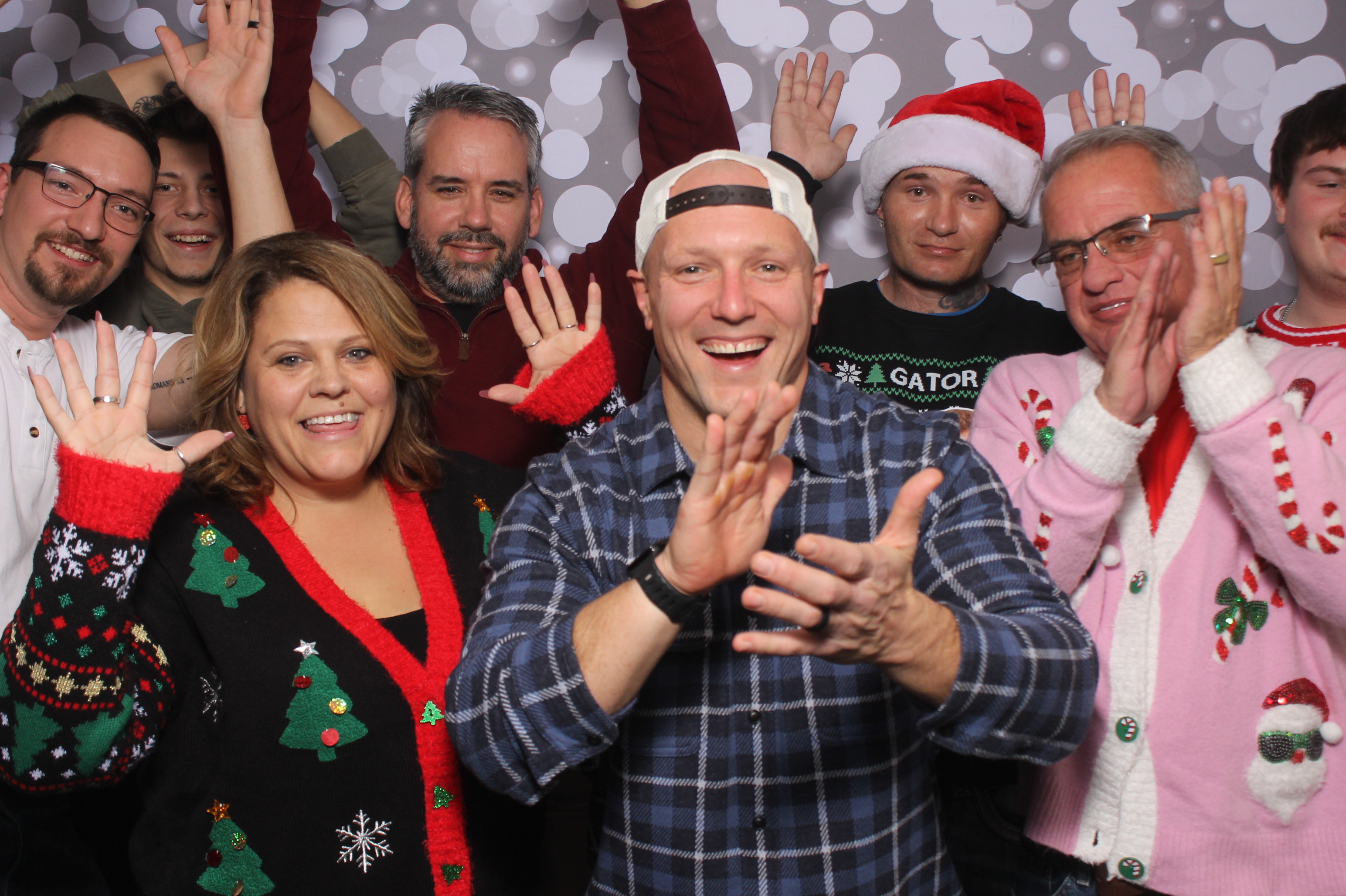 IGS Christmas Party | View more photos from the event at gallery.photoboothcincy.com/u/PhotoBoothCincy/IGS-Christmas-Party