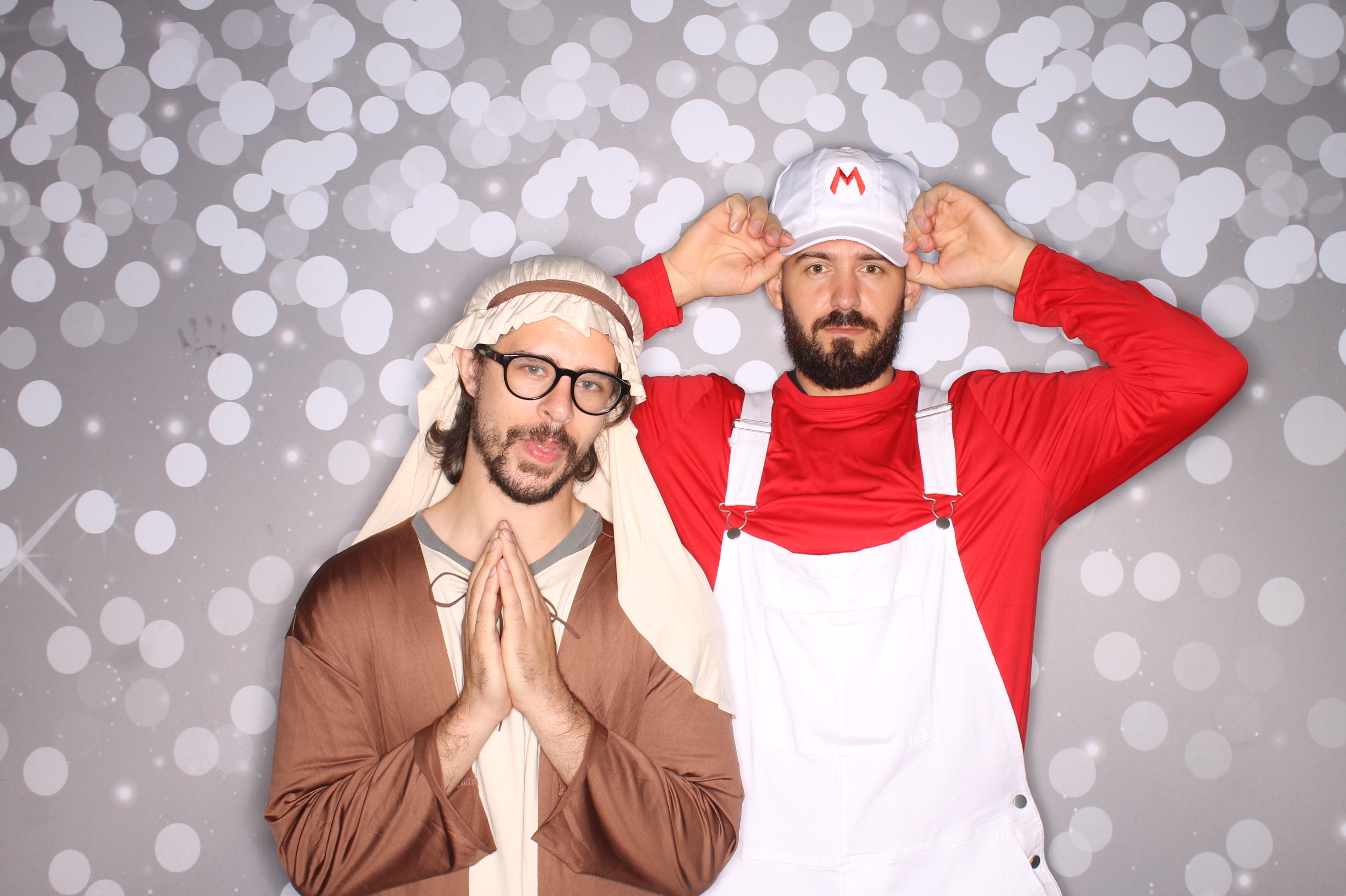Ignite Costume Party 2025 | View more photos from the event at gallery.photoboothcincy.com/u/PhotoBoothCincy/Ignite-Costume-Party-2025