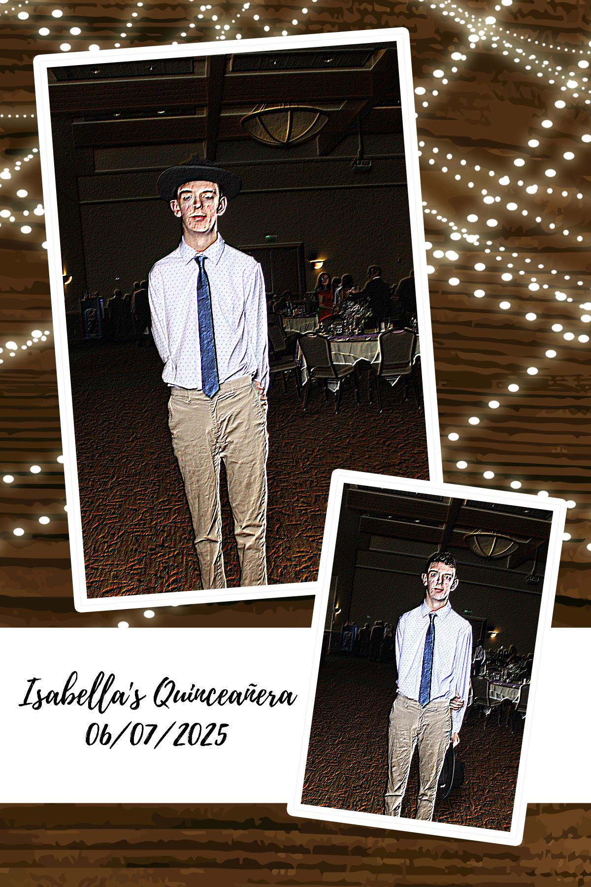 Isabella Castro Quinceanera | View more photos from the event at gallery.photoboothcincy.com/u/PhotoBoothCincy/Isabella-Castro-Quinceanera