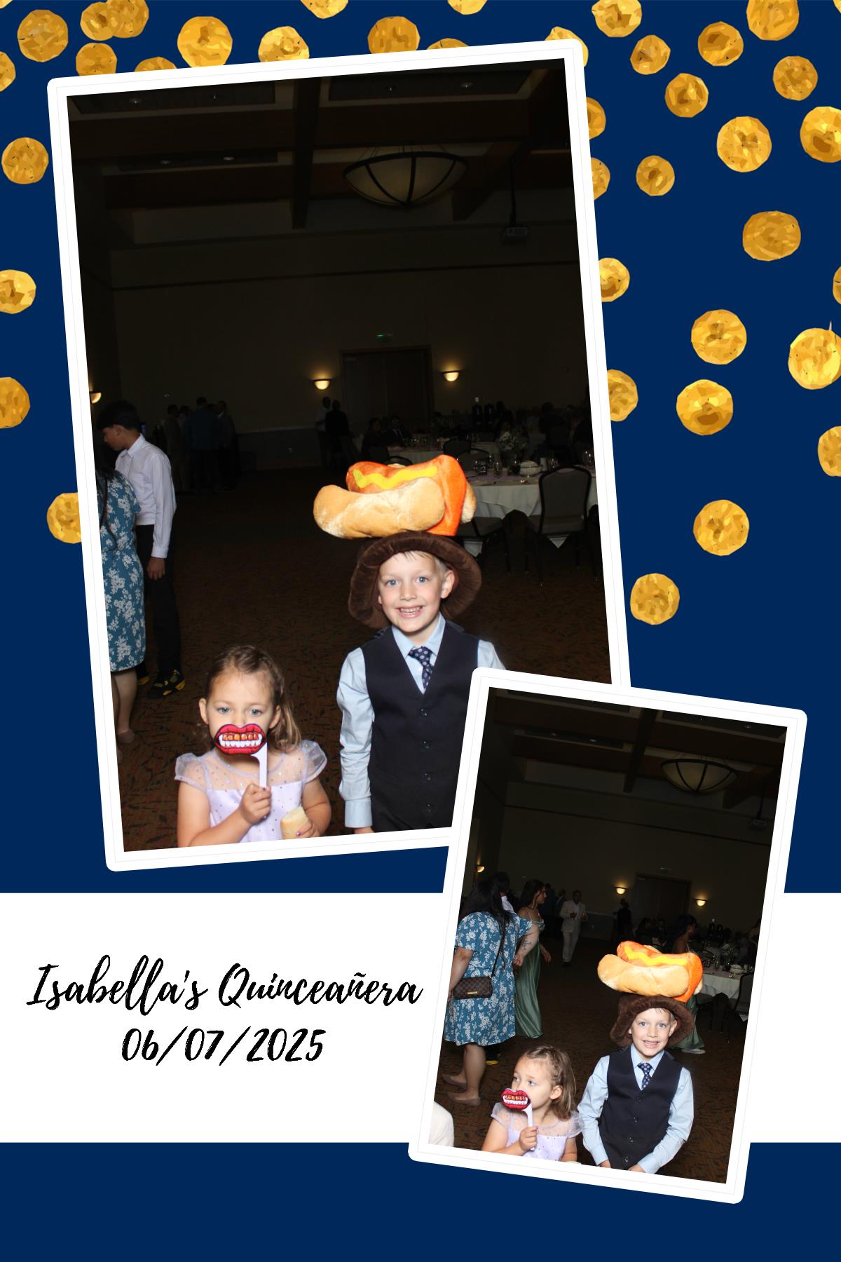 Isabella Castro Quinceanera | View more photos from the event at gallery.photoboothcincy.com/u/PhotoBoothCincy/Isabella-Castro-Quinceanera