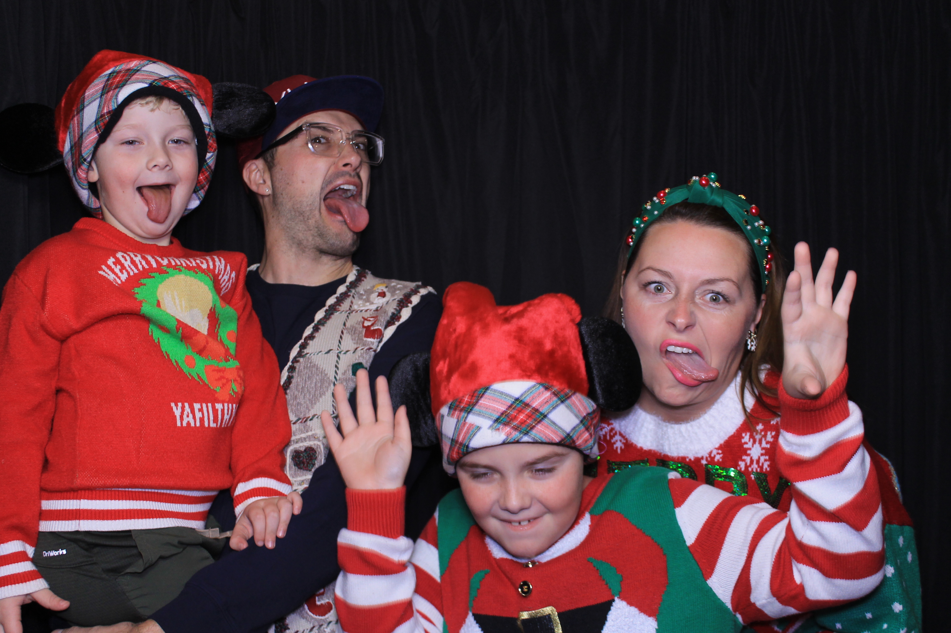 JCC Christmas Party | View more photos from the event at gallery.photoboothcincy.com/u/PhotoBoothCincy/JCC-Christmas-Party