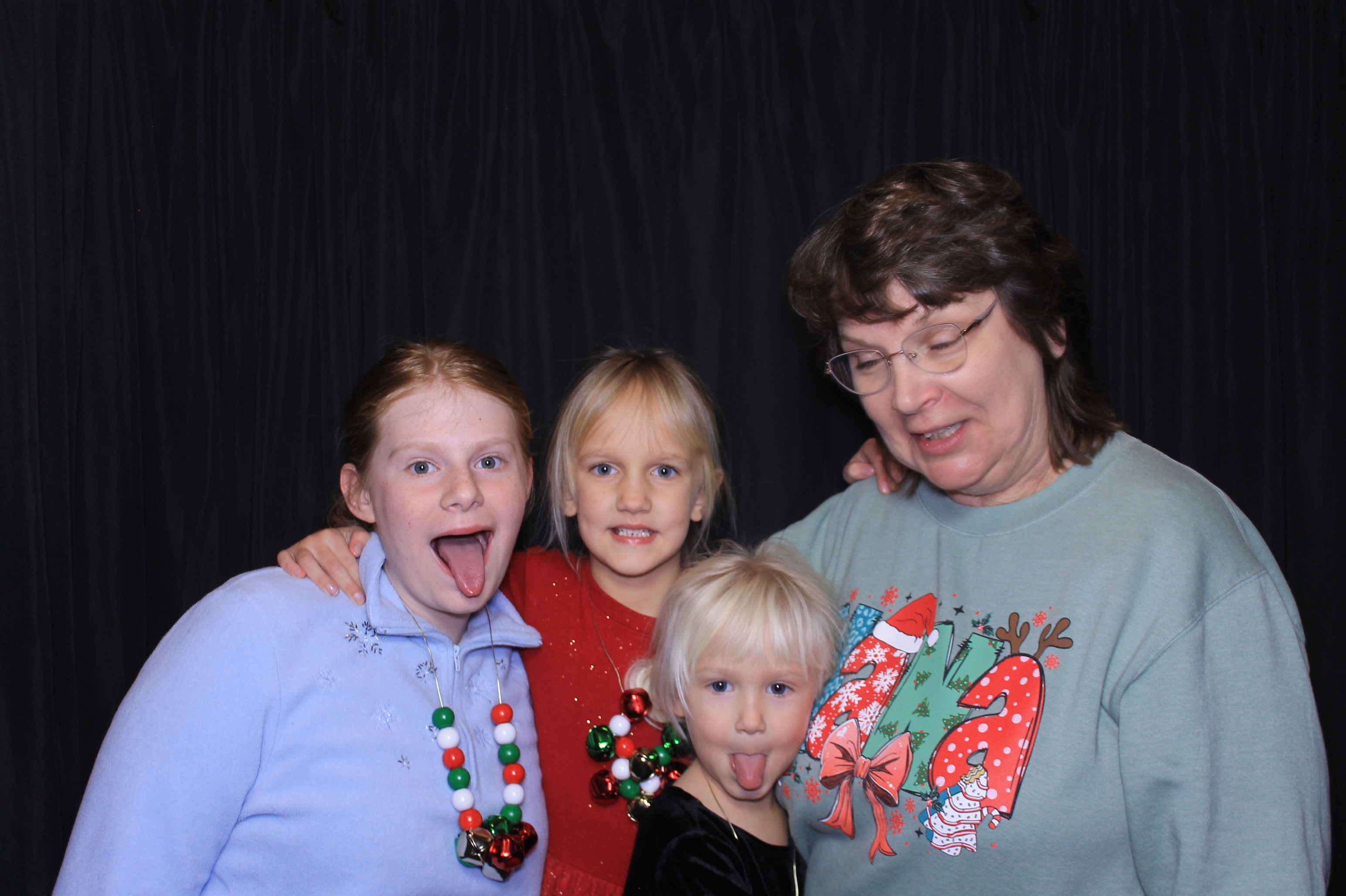 JCC Christmas Party | View more photos from the event at gallery.photoboothcincy.com/u/PhotoBoothCincy/JCC-Christmas-Party