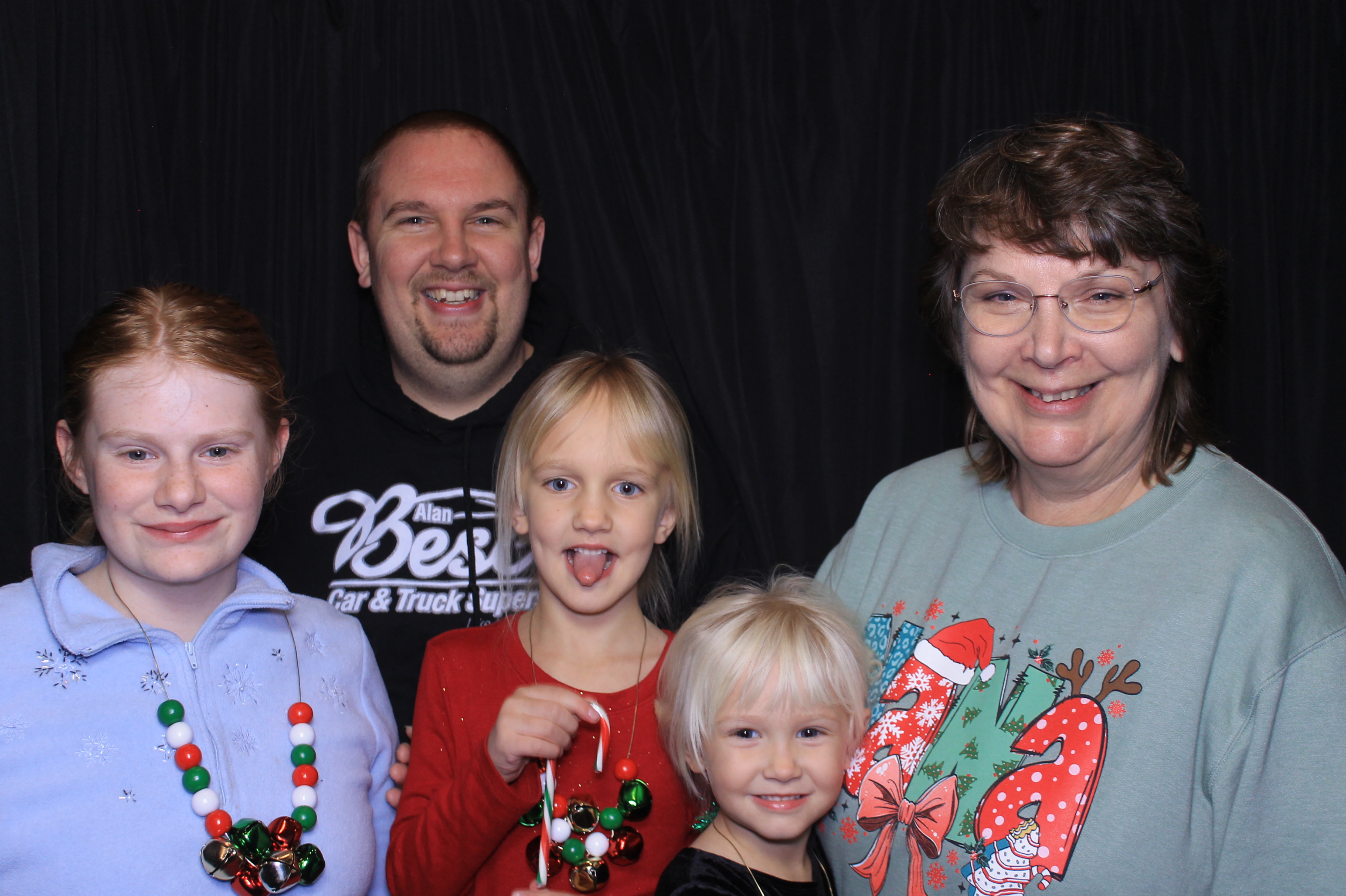 JCC Christmas Party | View more photos from the event at gallery.photoboothcincy.com/u/PhotoBoothCincy/JCC-Christmas-Party