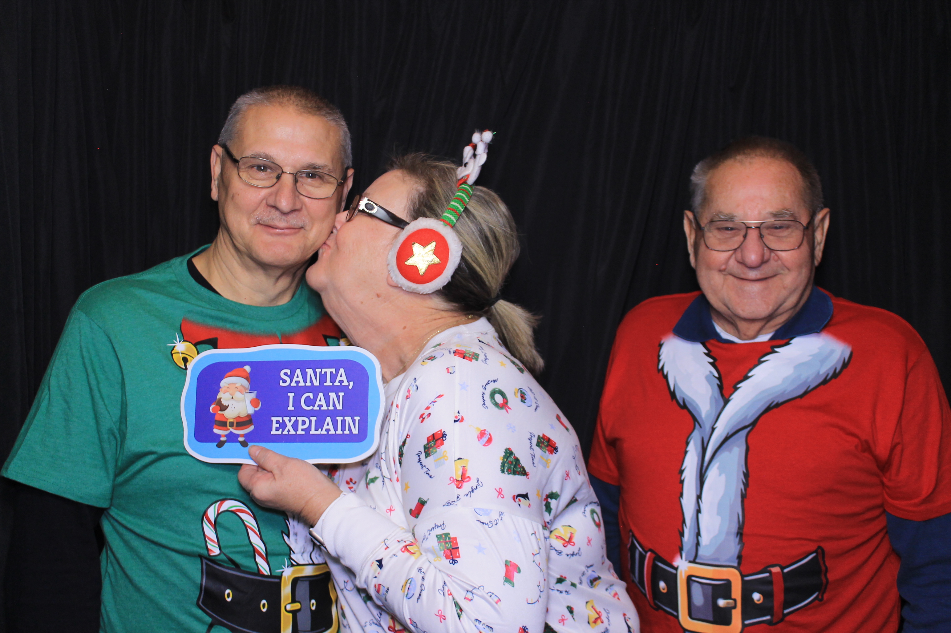 JCC Christmas Party | View more photos from the event at gallery.photoboothcincy.com/u/PhotoBoothCincy/JCC-Christmas-Party