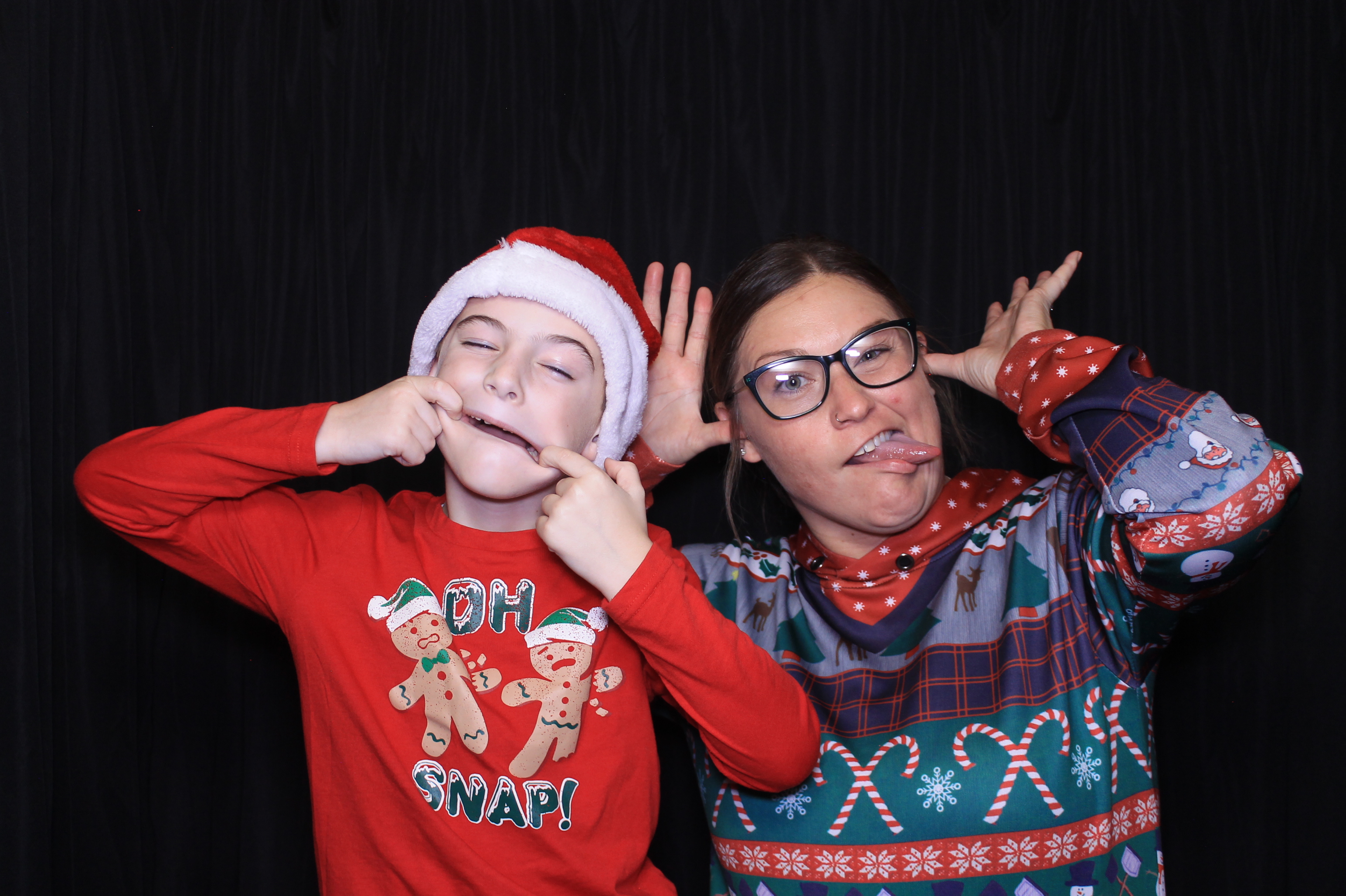 JCC Christmas Party | View more photos from the event at gallery.photoboothcincy.com/u/PhotoBoothCincy/JCC-Christmas-Party