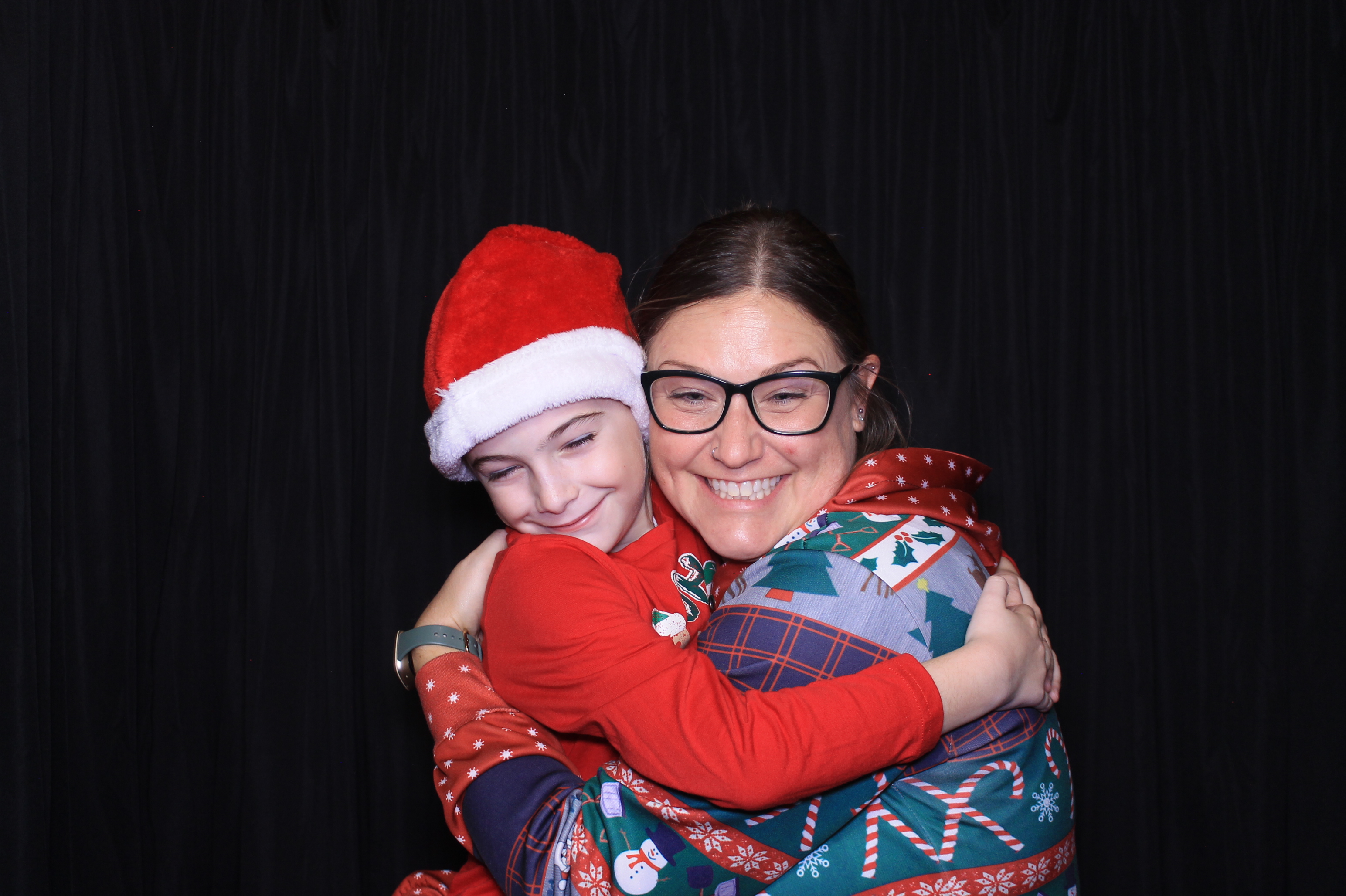 JCC Christmas Party | View more photos from the event at gallery.photoboothcincy.com/u/PhotoBoothCincy/JCC-Christmas-Party
