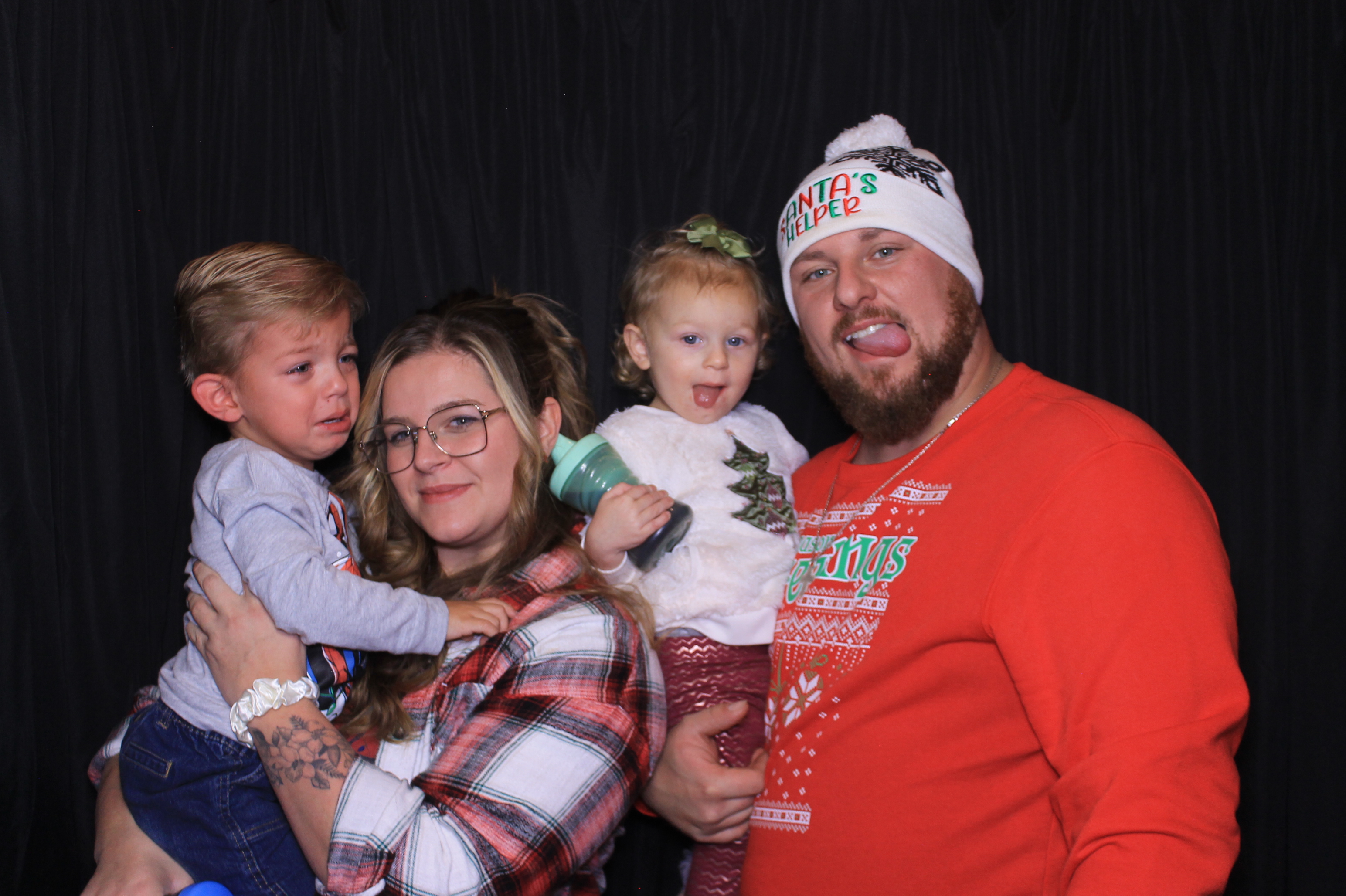 JCC Christmas Party | View more photos from the event at gallery.photoboothcincy.com/u/PhotoBoothCincy/JCC-Christmas-Party