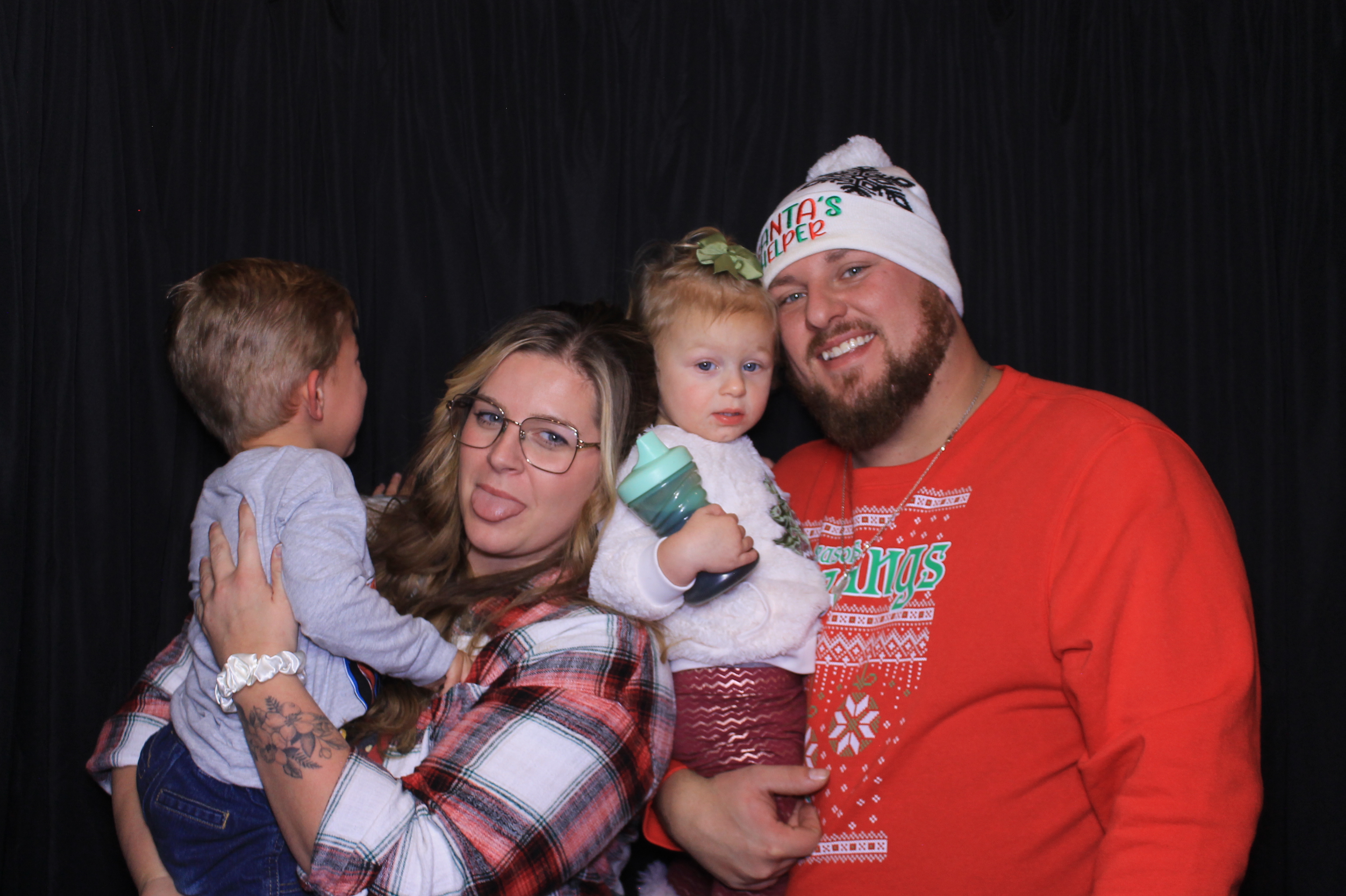 JCC Christmas Party | View more photos from the event at gallery.photoboothcincy.com/u/PhotoBoothCincy/JCC-Christmas-Party