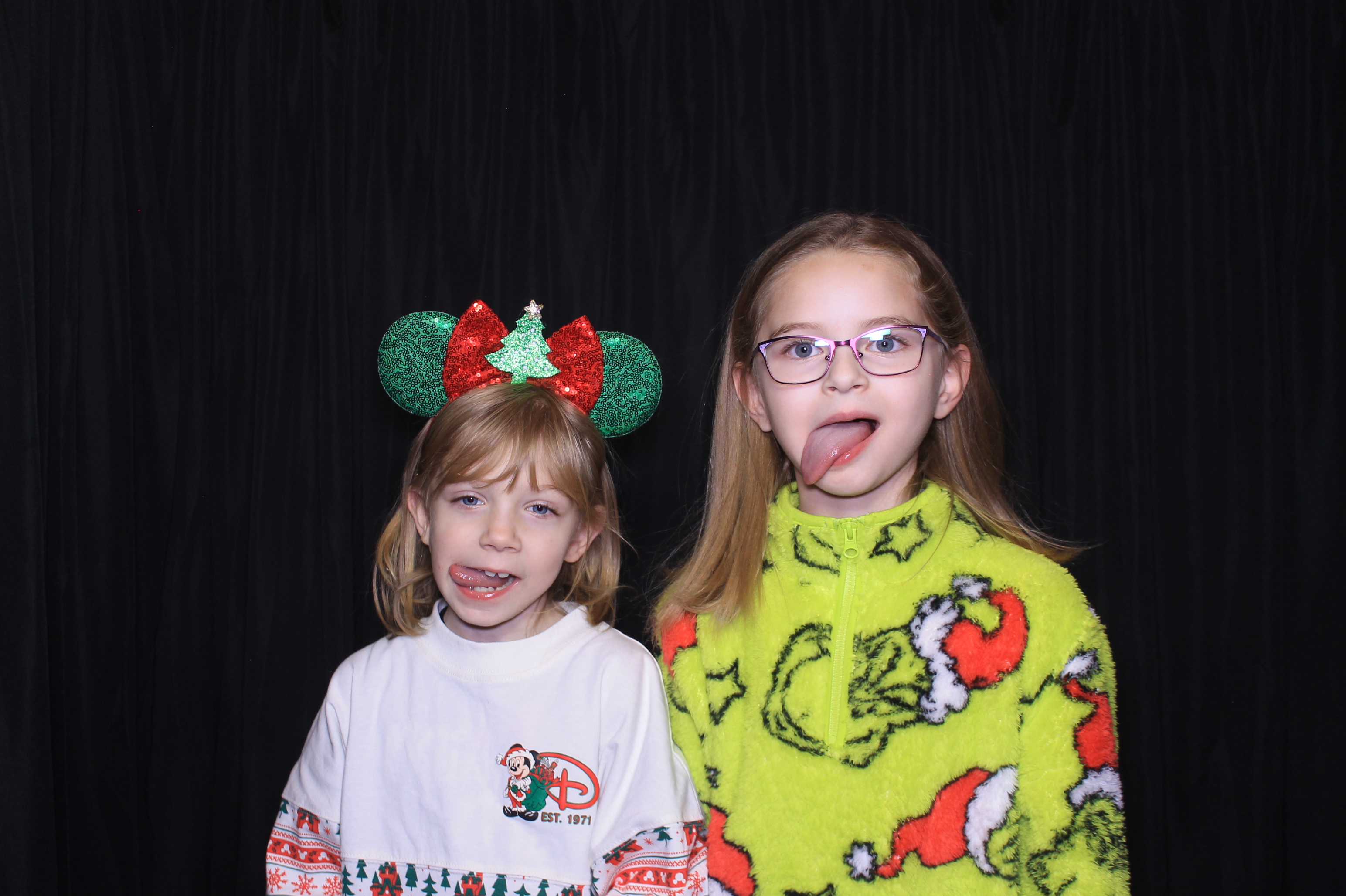 JCC Christmas Party | View more photos from the event at gallery.photoboothcincy.com/u/PhotoBoothCincy/JCC-Christmas-Party