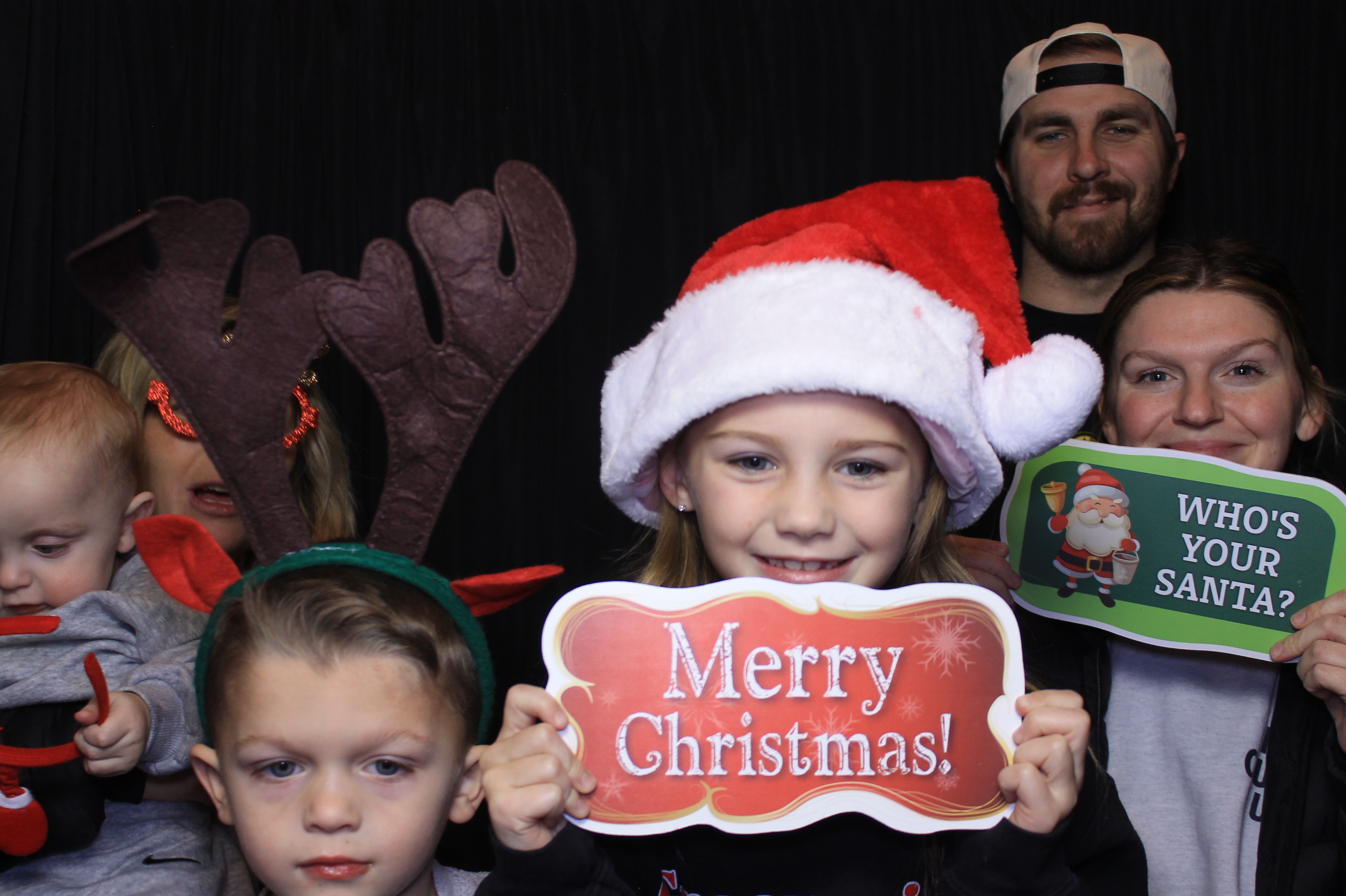 JCC Christmas Party | View more photos from the event at gallery.photoboothcincy.com/u/PhotoBoothCincy/JCC-Christmas-Party