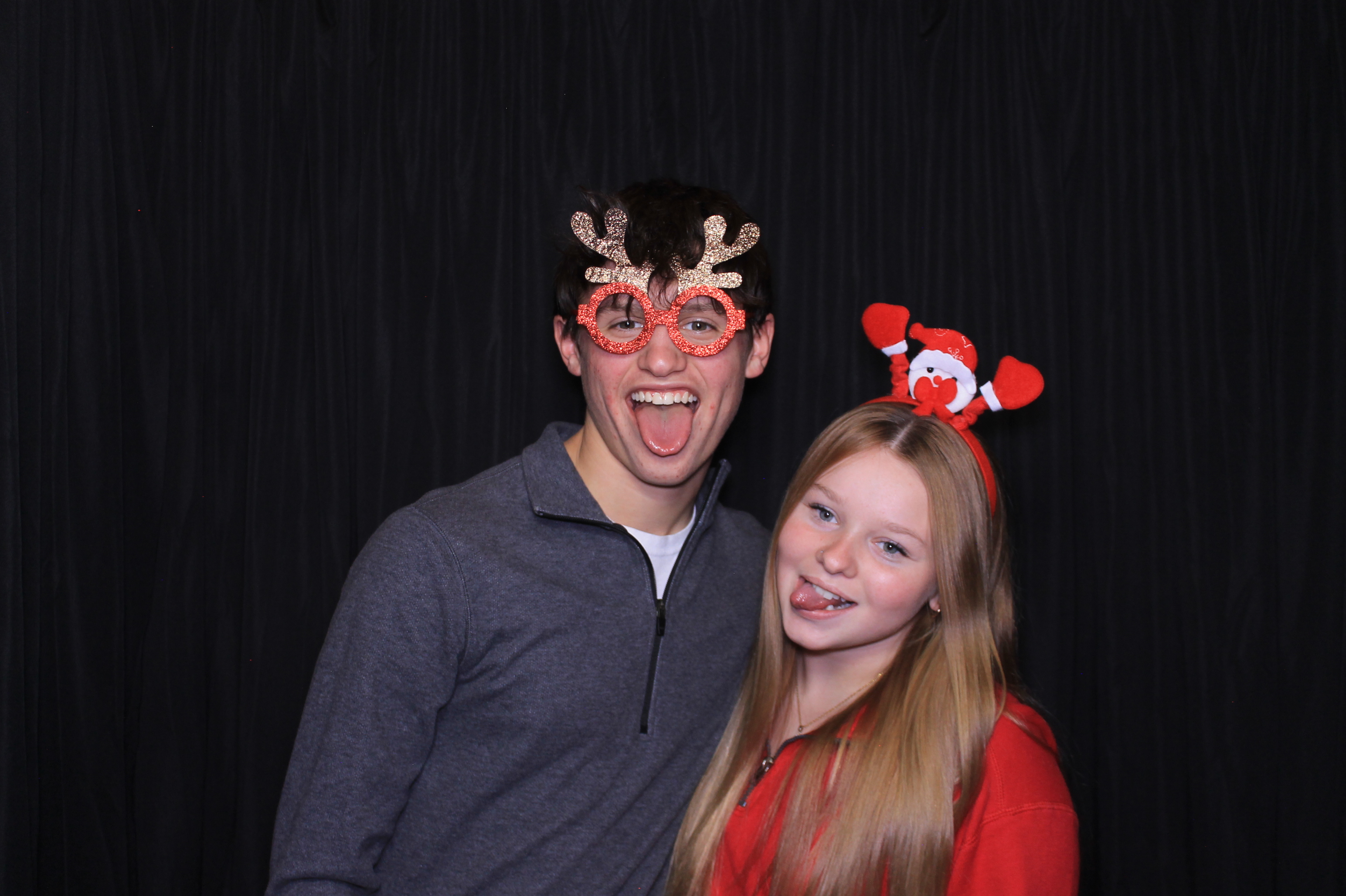 JCC Christmas Party | View more photos from the event at gallery.photoboothcincy.com/u/PhotoBoothCincy/JCC-Christmas-Party