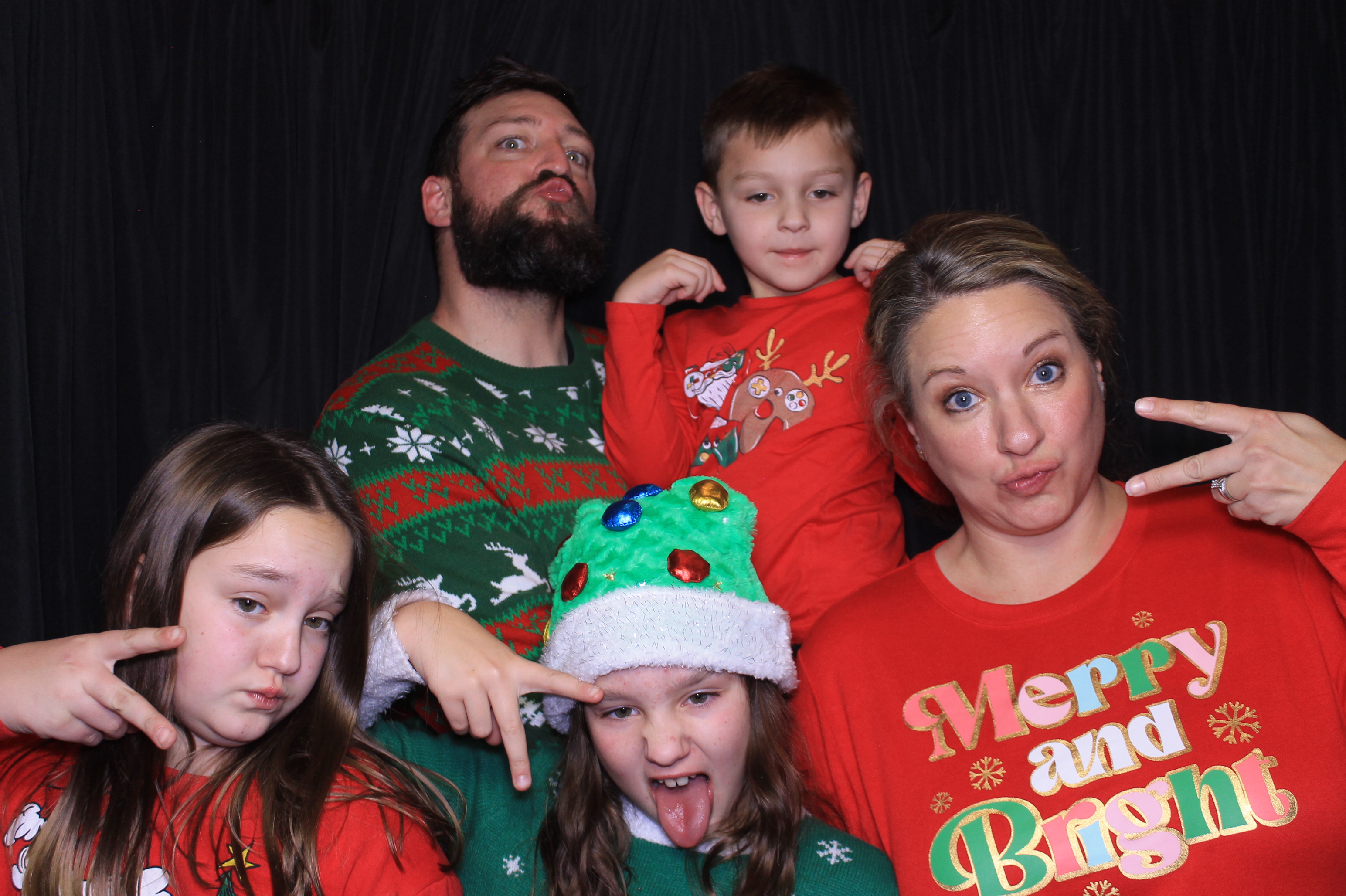 JCC Christmas Party | View more photos from the event at gallery.photoboothcincy.com/u/PhotoBoothCincy/JCC-Christmas-Party