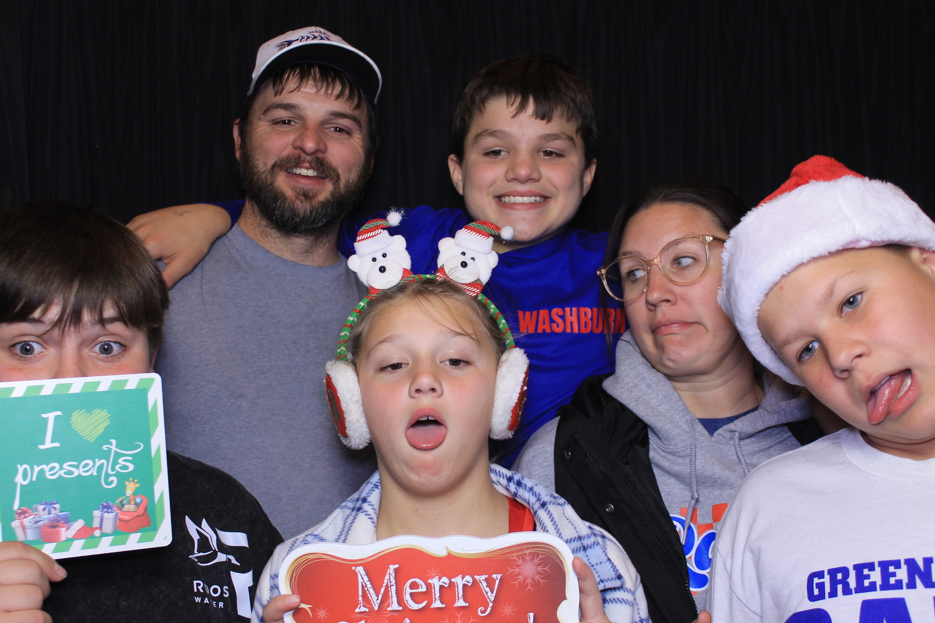 JCC Christmas Party | View more photos from the event at gallery.photoboothcincy.com/u/PhotoBoothCincy/JCC-Christmas-Party