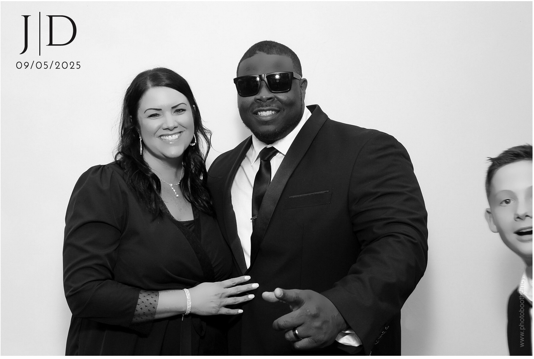 J&D | View more photos from the event at gallery.photoboothcincy.com/u/PhotoBoothCincy/JD