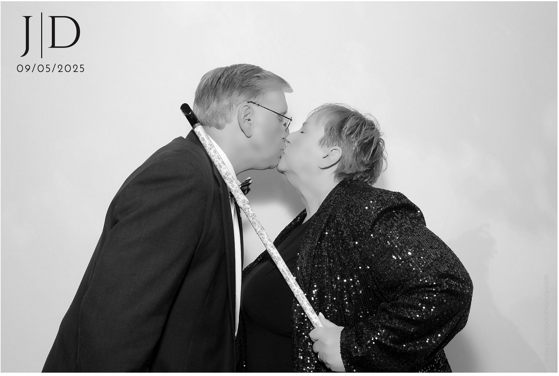 J&D | View more photos from the event at gallery.photoboothcincy.com/u/PhotoBoothCincy/JD