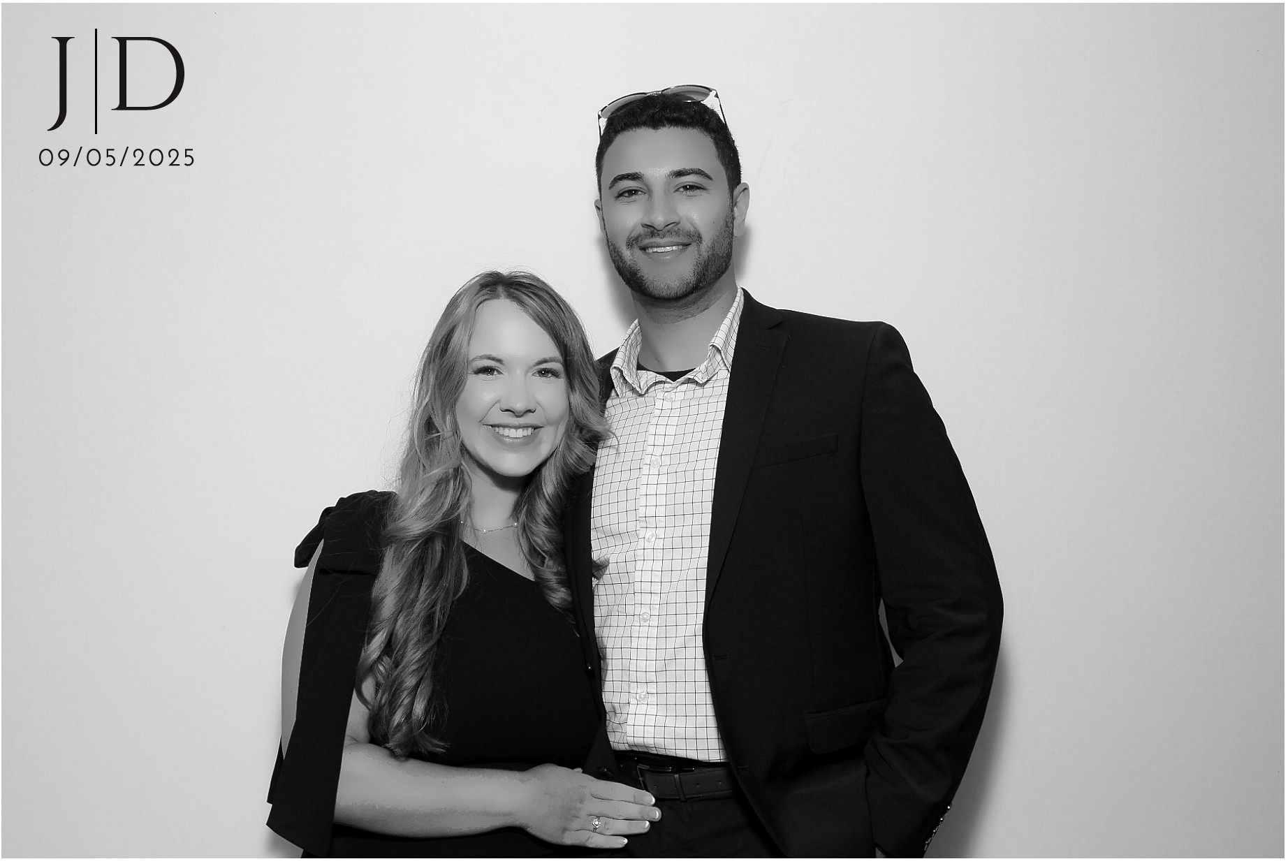 J&D | View more photos from the event at gallery.photoboothcincy.com/u/PhotoBoothCincy/JD