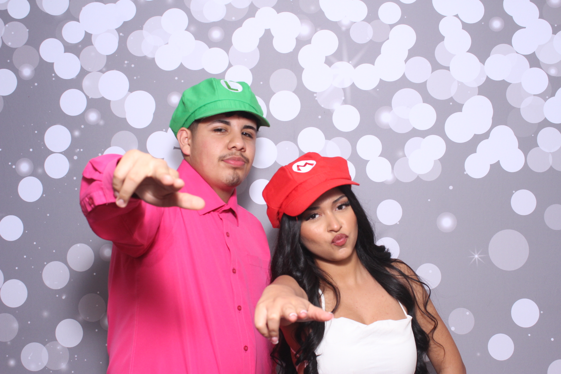 Jazmins Quince | View more photos from the event at gallery.photoboothcincy.com/u/PhotoBoothCincy/Jazmins-Quince