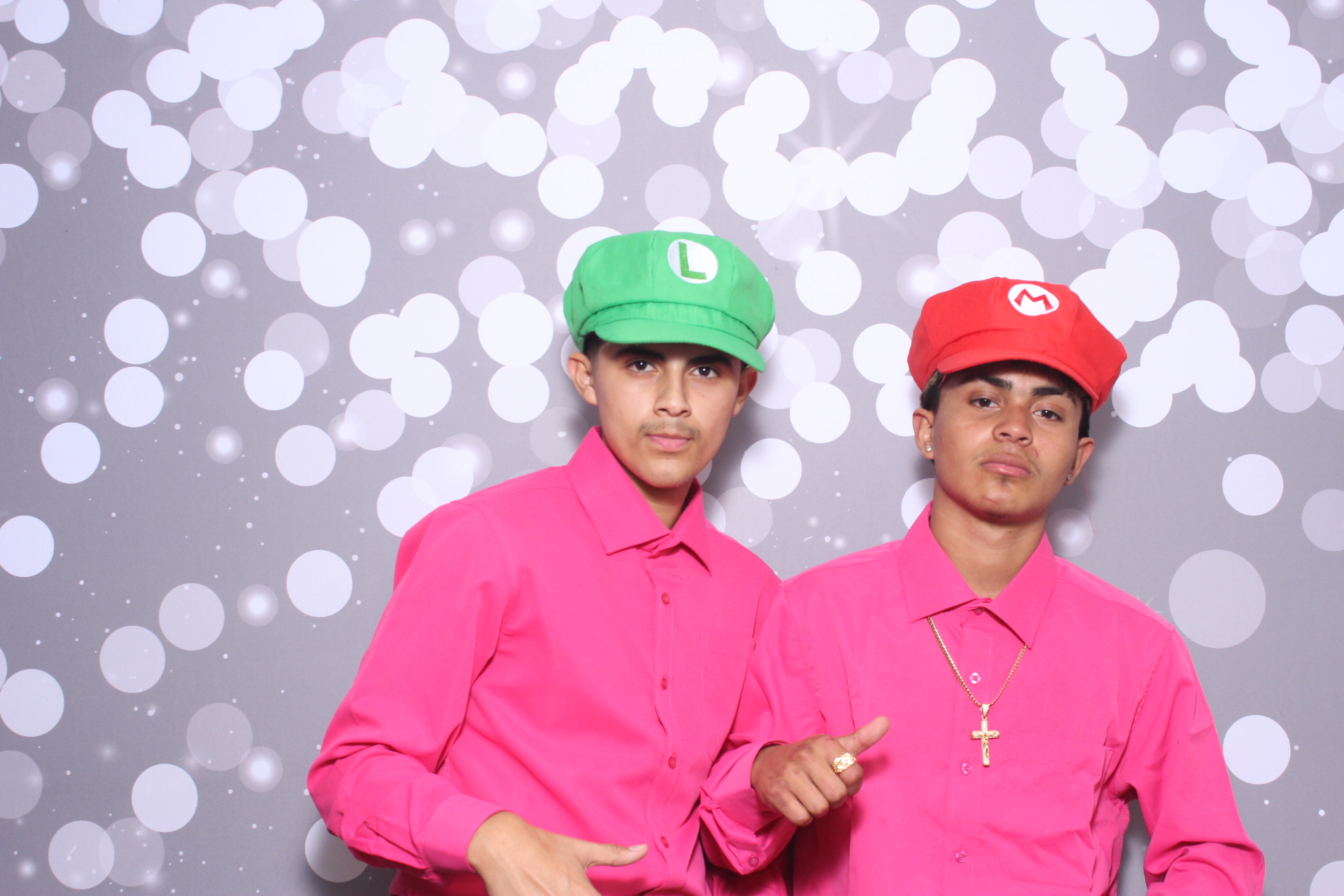 Jazmins Quince | View more photos from the event at gallery.photoboothcincy.com/u/PhotoBoothCincy/Jazmins-Quince