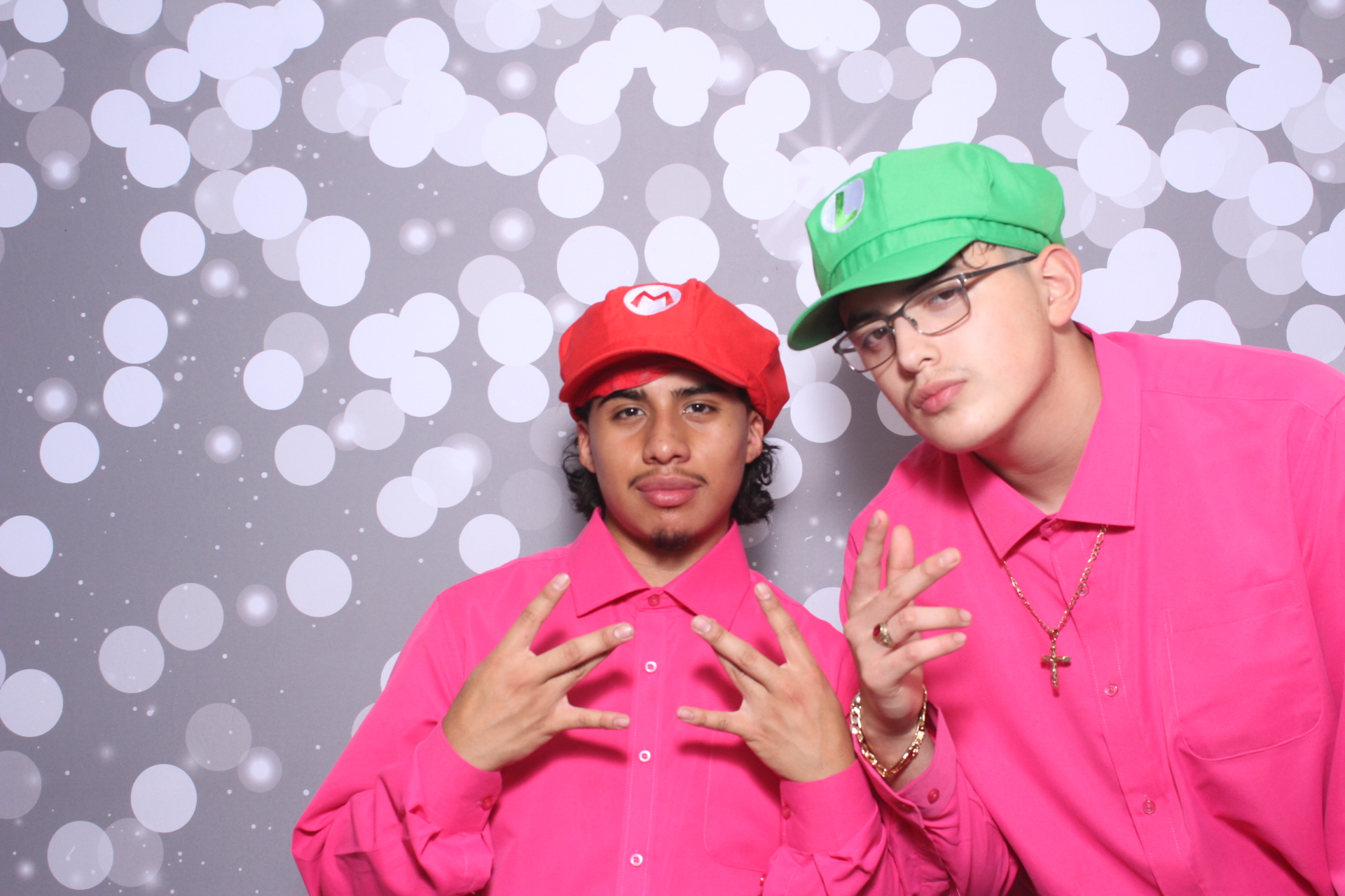Jazmins Quince | View more photos from the event at gallery.photoboothcincy.com/u/PhotoBoothCincy/Jazmins-Quince