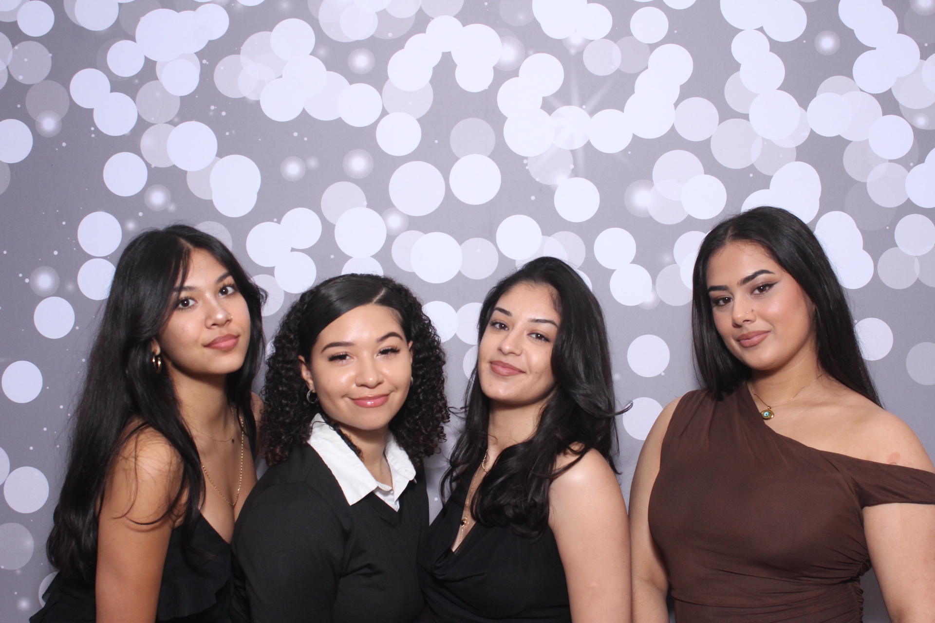 Jazmins Quince | View more photos from the event at gallery.photoboothcincy.com/u/PhotoBoothCincy/Jazmins-Quince