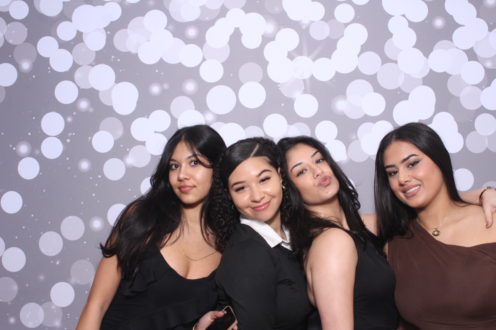 Jazmins Quince | View more photos from the event at gallery.photoboothcincy.com/u/PhotoBoothCincy/Jazmins-Quince