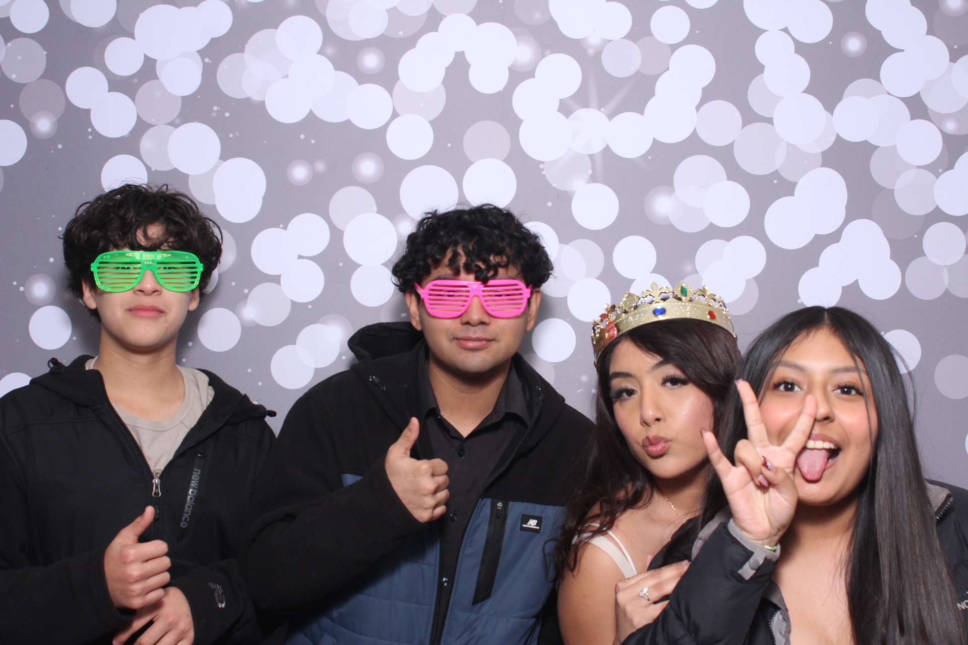Jazmins Quince | View more photos from the event at gallery.photoboothcincy.com/u/PhotoBoothCincy/Jazmins-Quince