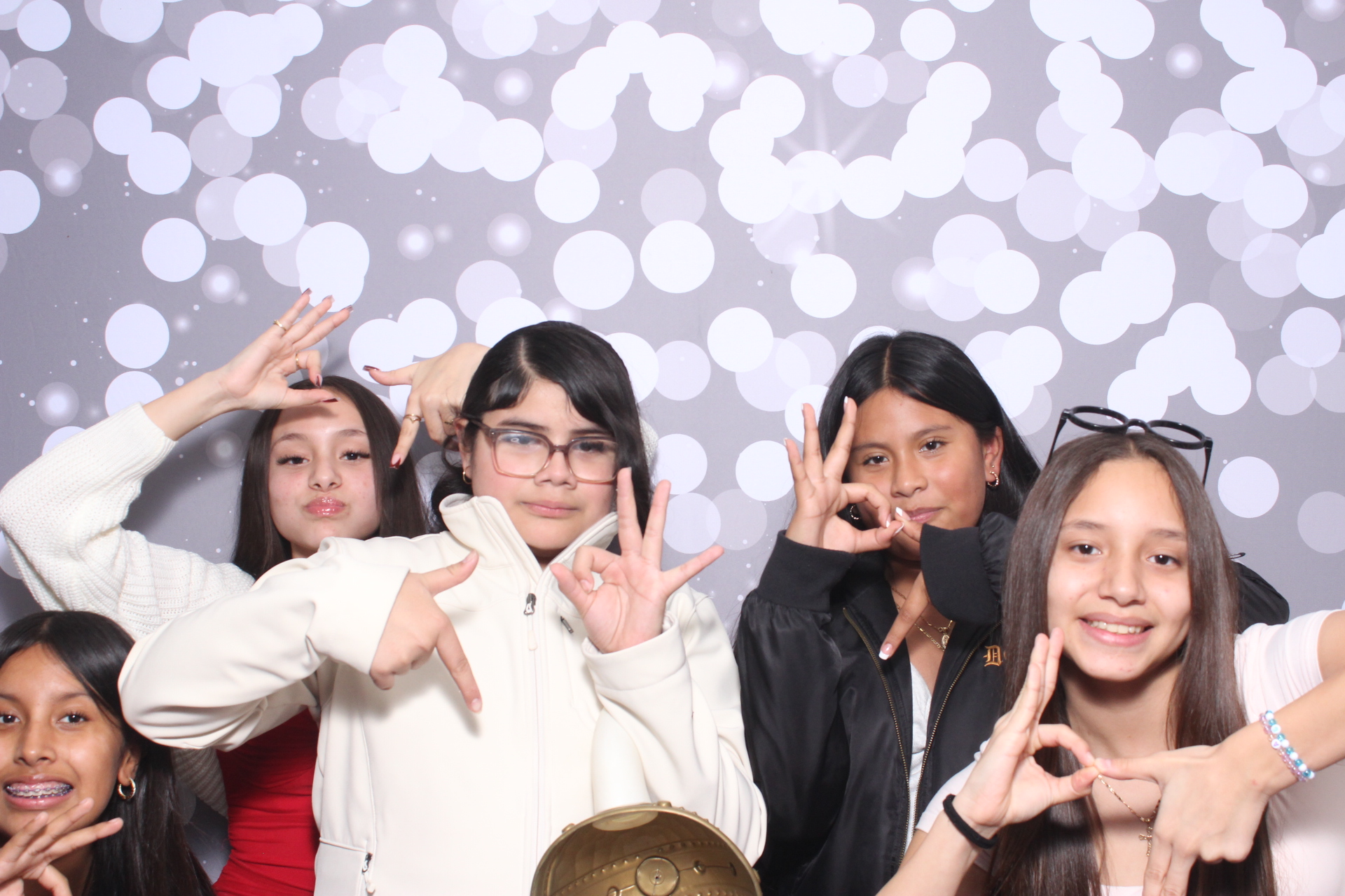 Jazmins Quince | View more photos from the event at gallery.photoboothcincy.com/u/PhotoBoothCincy/Jazmins-Quince