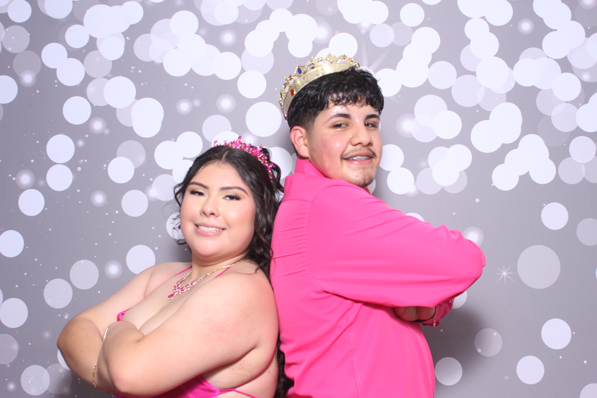 Jazmins Quince | View more photos from the event at gallery.photoboothcincy.com/u/PhotoBoothCincy/Jazmins-Quince