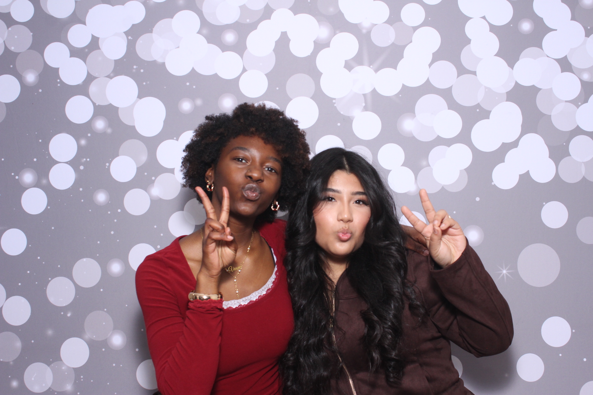 Jazmins Quince | View more photos from the event at gallery.photoboothcincy.com/u/PhotoBoothCincy/Jazmins-Quince
