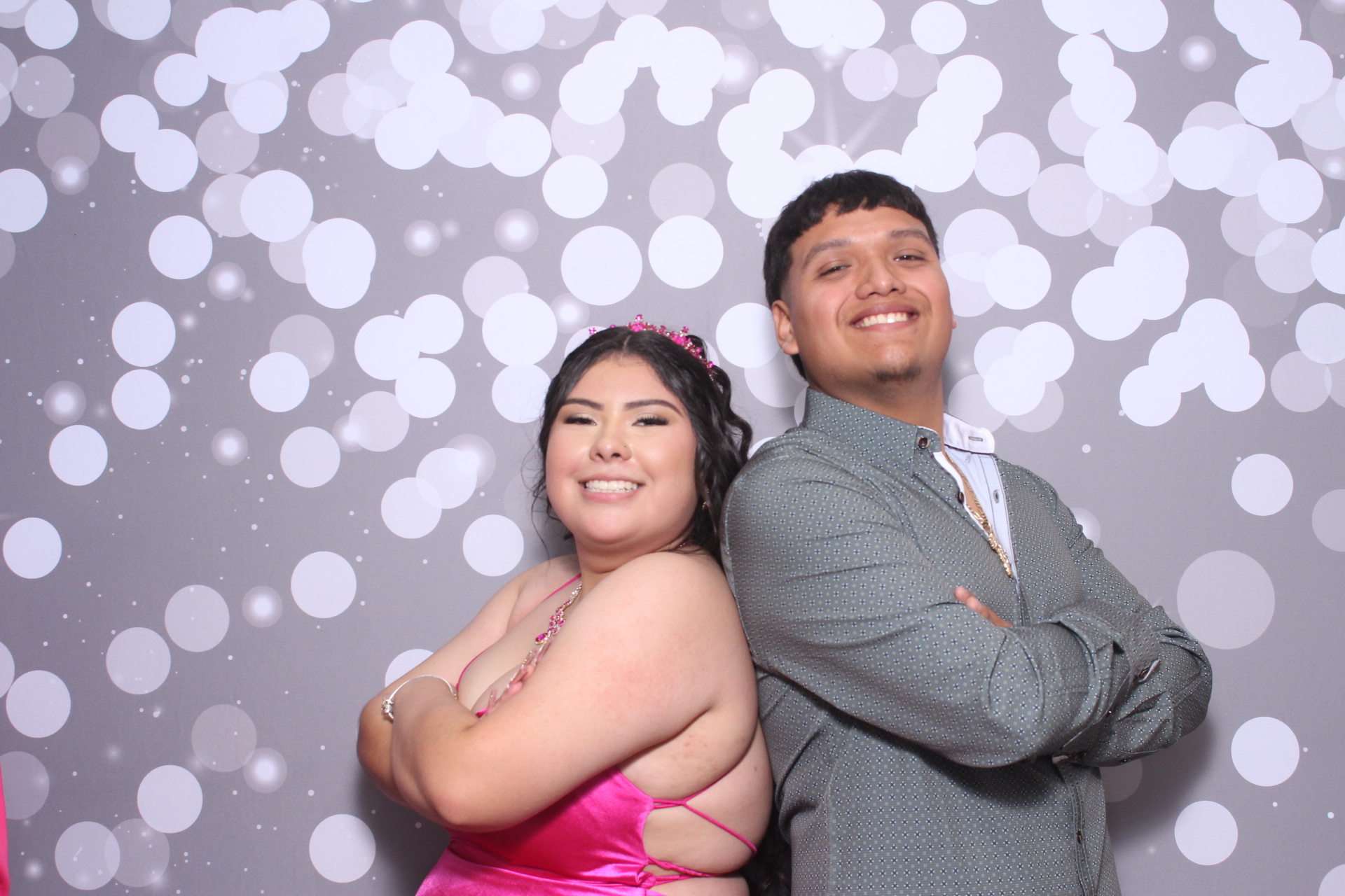 Jazmins Quince | View more photos from the event at gallery.photoboothcincy.com/u/PhotoBoothCincy/Jazmins-Quince