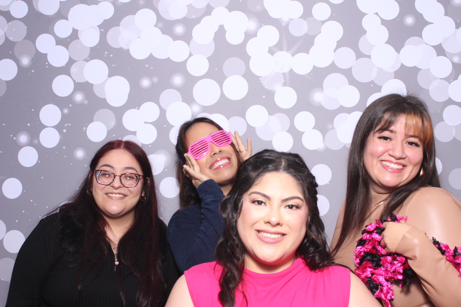 Jazmins Quince | View more photos from the event at gallery.photoboothcincy.com/u/PhotoBoothCincy/Jazmins-Quince