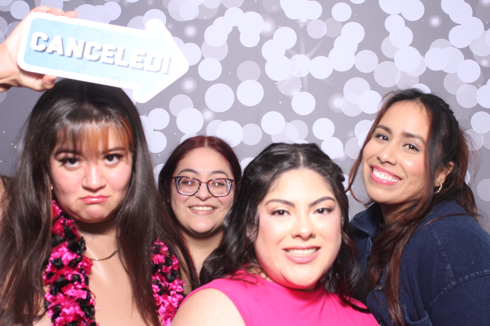 Jazmins Quince | View more photos from the event at gallery.photoboothcincy.com/u/PhotoBoothCincy/Jazmins-Quince