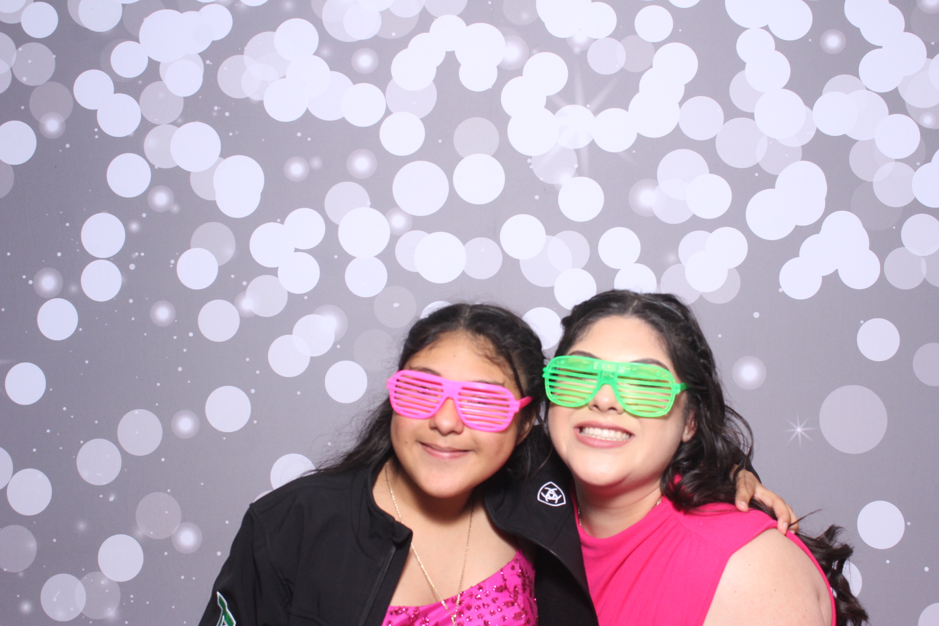 Jazmins Quince | View more photos from the event at gallery.photoboothcincy.com/u/PhotoBoothCincy/Jazmins-Quince