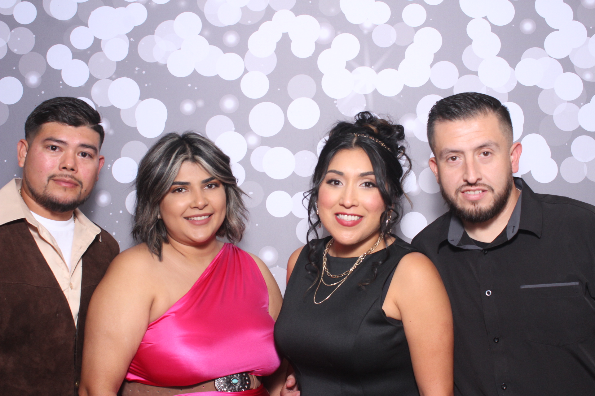 Jazmins Quince | View more photos from the event at gallery.photoboothcincy.com/u/PhotoBoothCincy/Jazmins-Quince