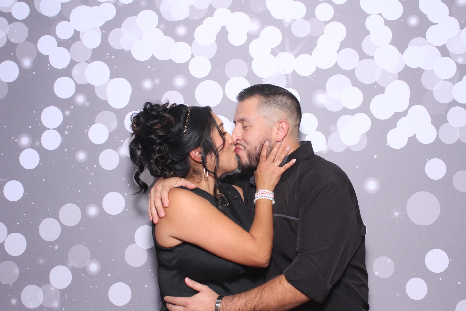 Jazmins Quince | View more photos from the event at gallery.photoboothcincy.com/u/PhotoBoothCincy/Jazmins-Quince