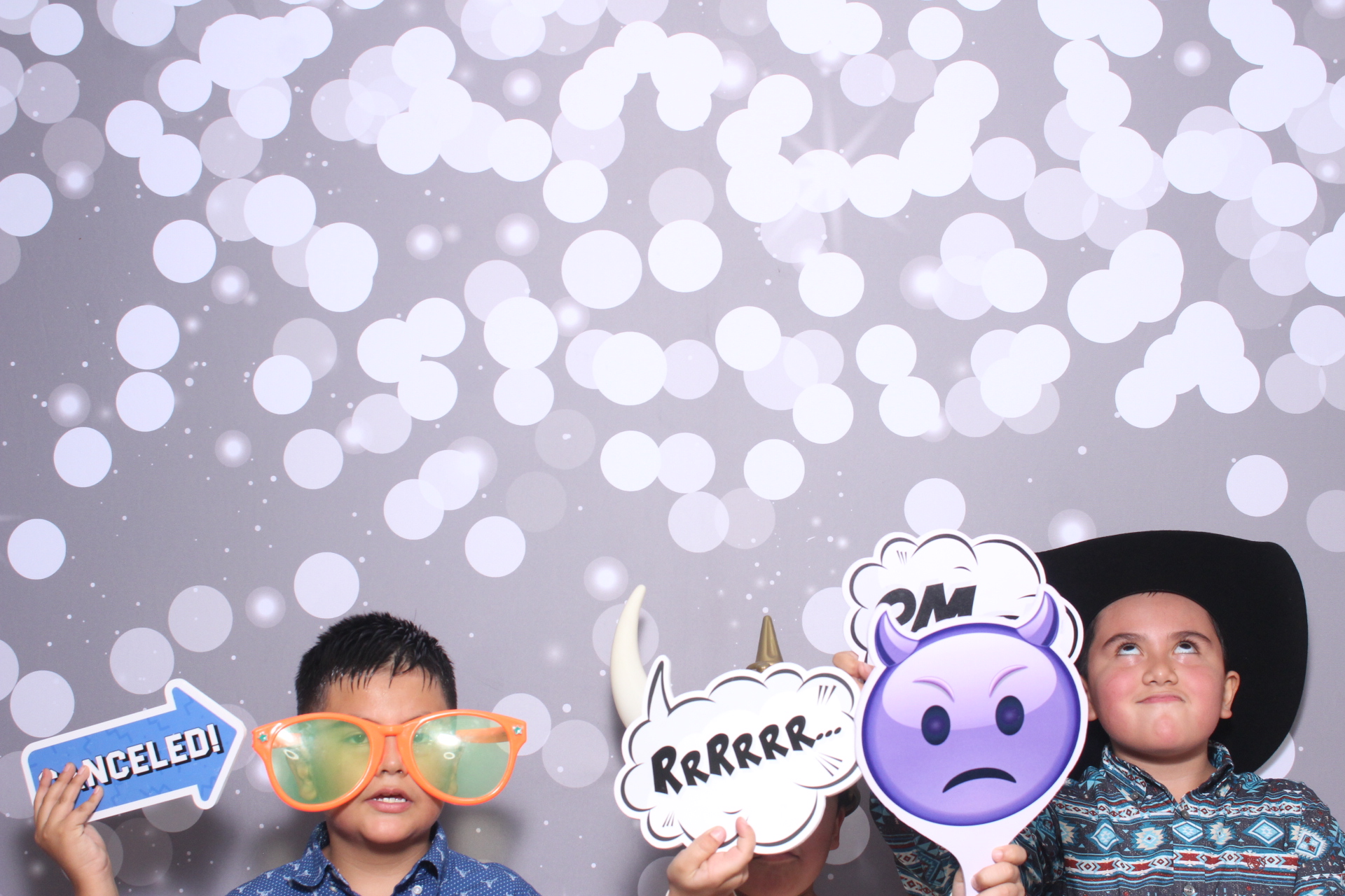 Jazmins Quince | View more photos from the event at gallery.photoboothcincy.com/u/PhotoBoothCincy/Jazmins-Quince